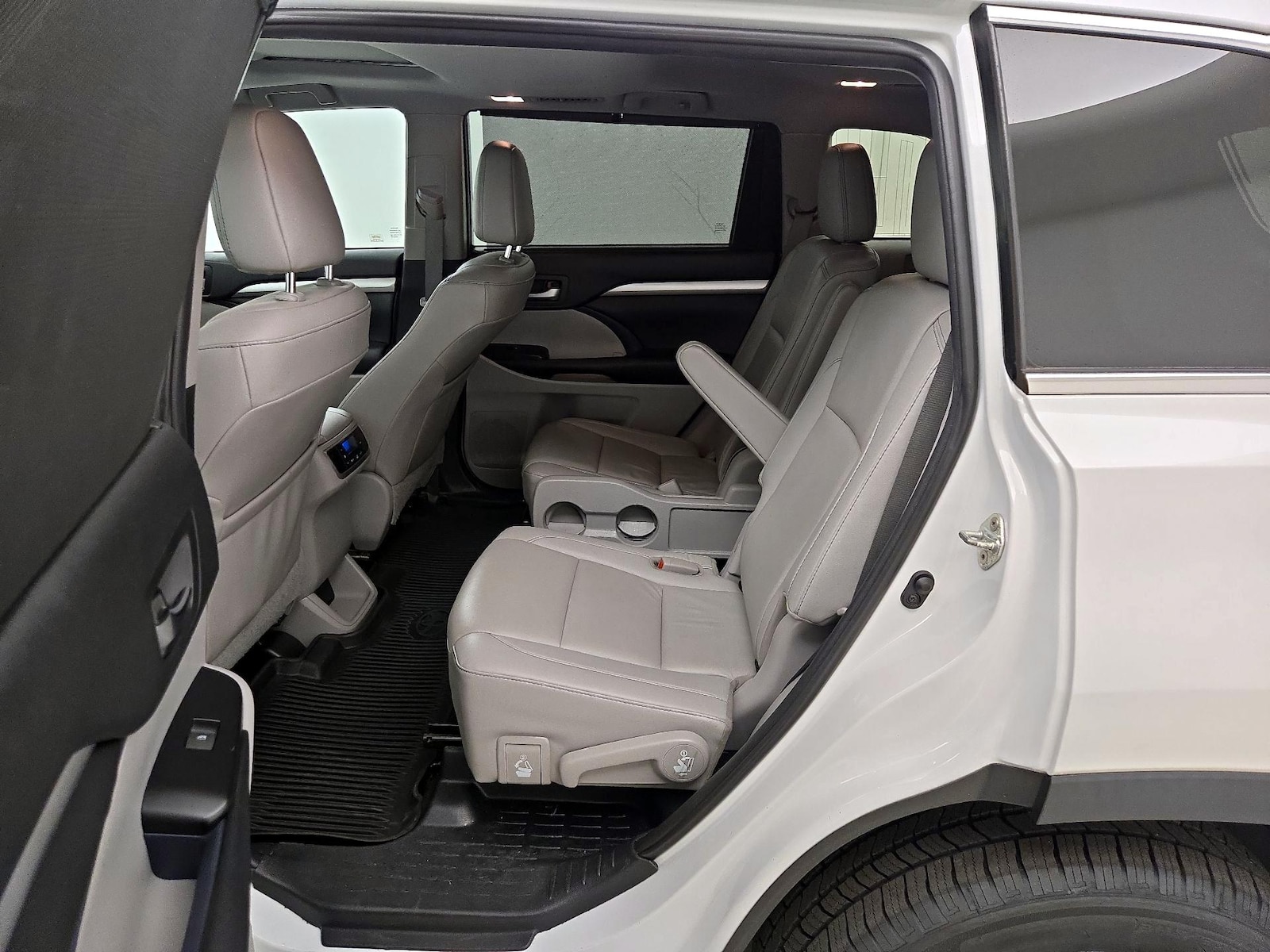 Rear Air Conditioning