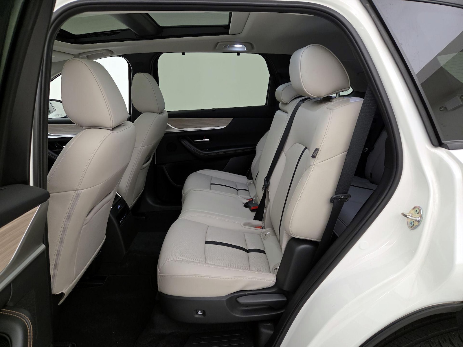 Rear Air Conditioning