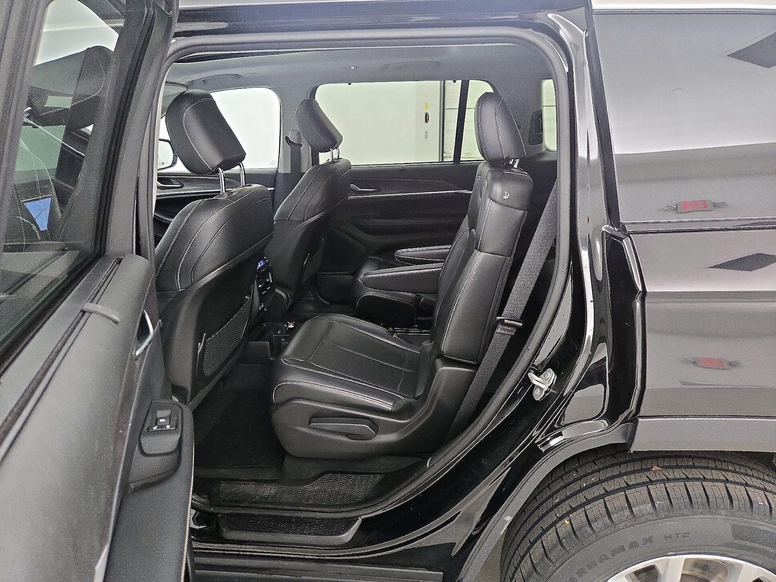 Rear Air Conditioning