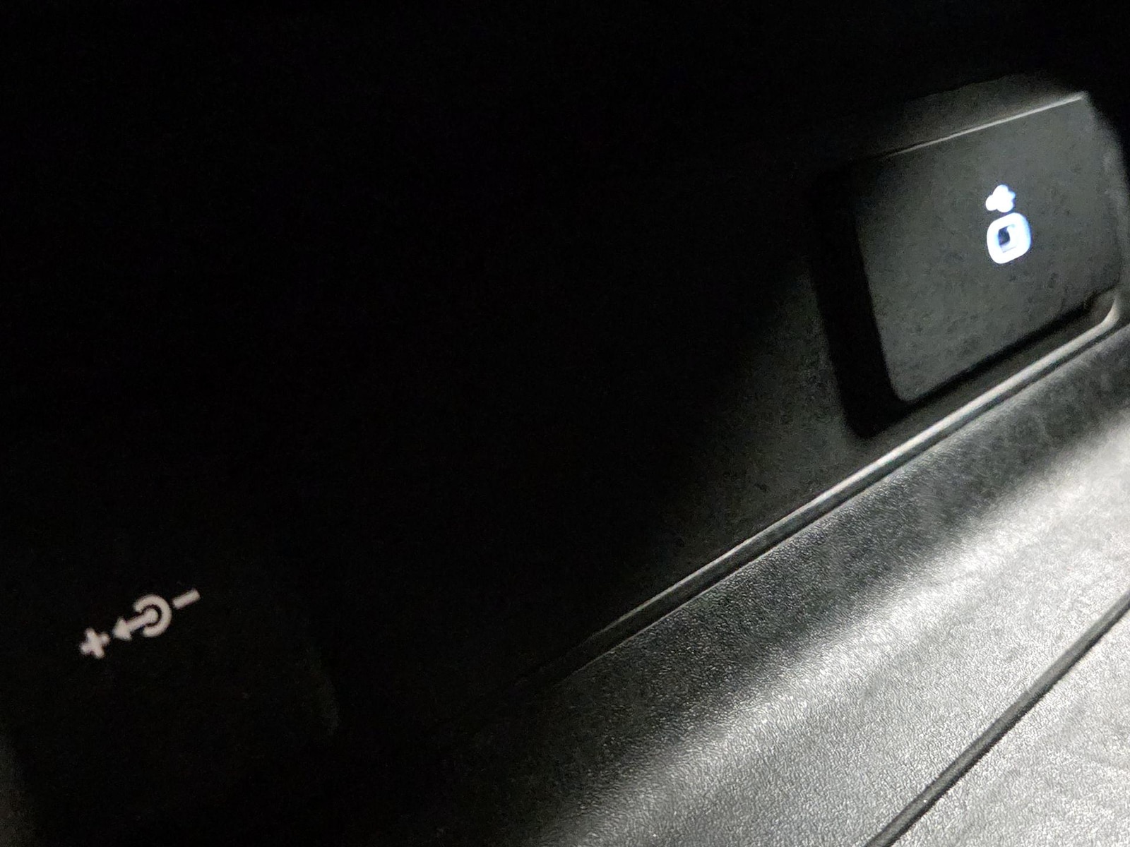 2025 Land Rover Defender S - Photo 17