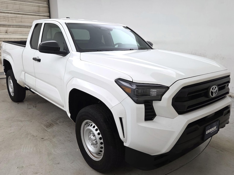 2025 Toyota Tacoma SR