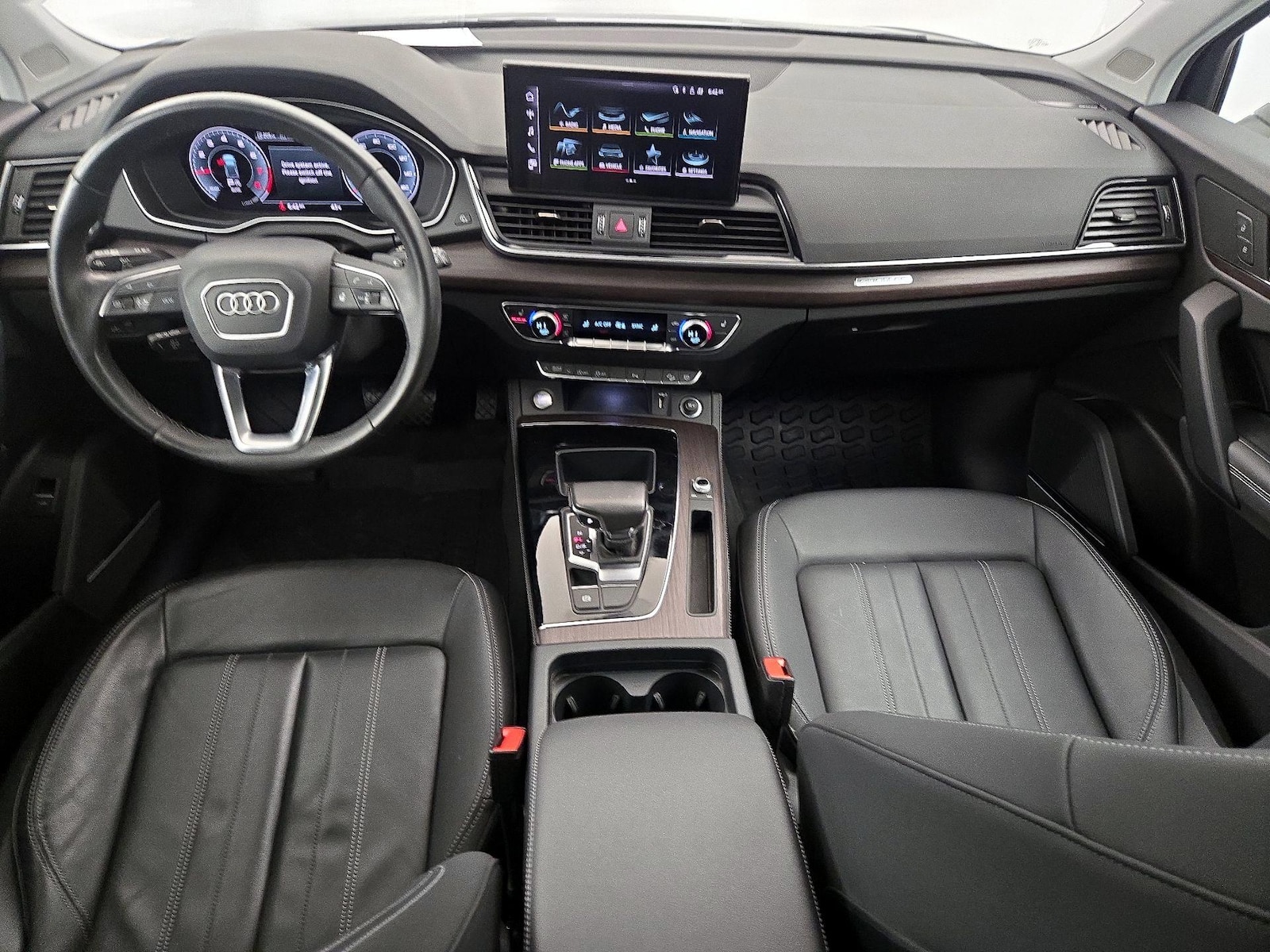 2023 Audi Q5 Premium Plus - Photo 10
