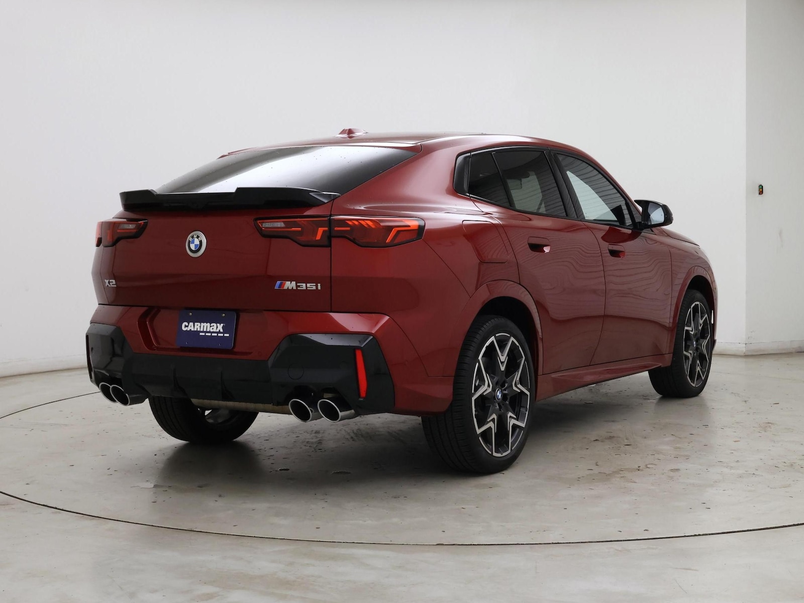 2026 BMW X2 35i - Photo 9