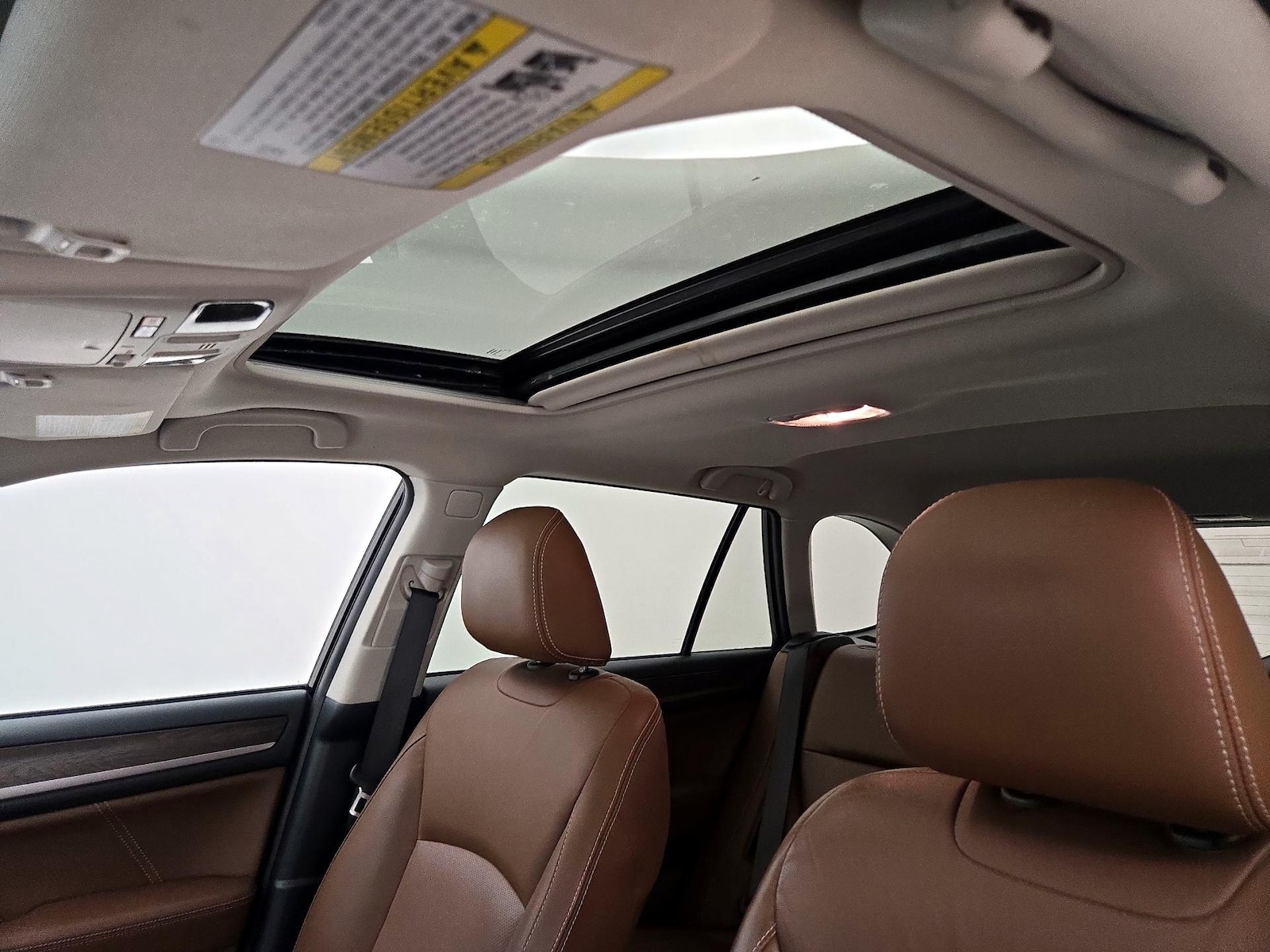 Sunroof(s) & Overhead Airbags