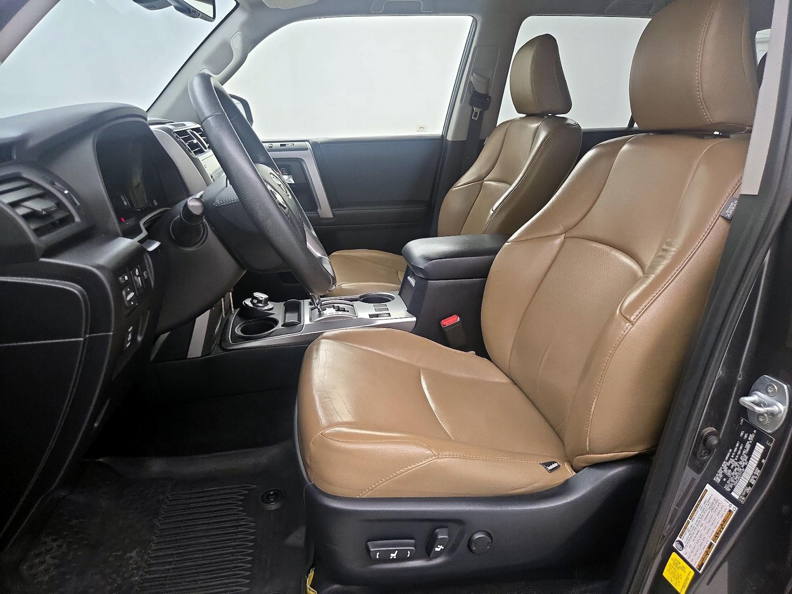 Power Seat(s) & Side Airbags