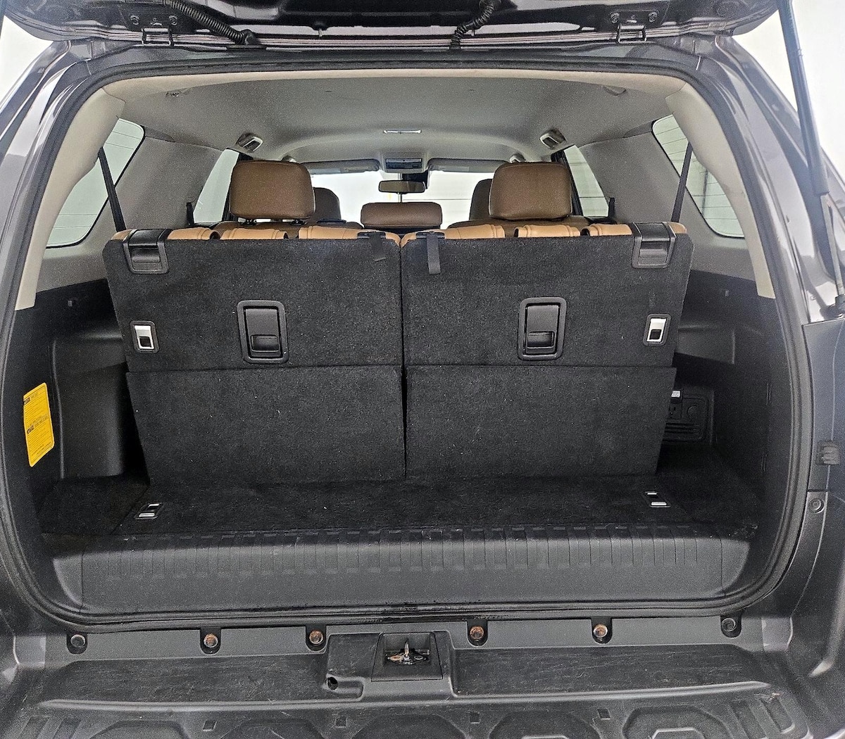 Trunk/Cargo (Seats Up)