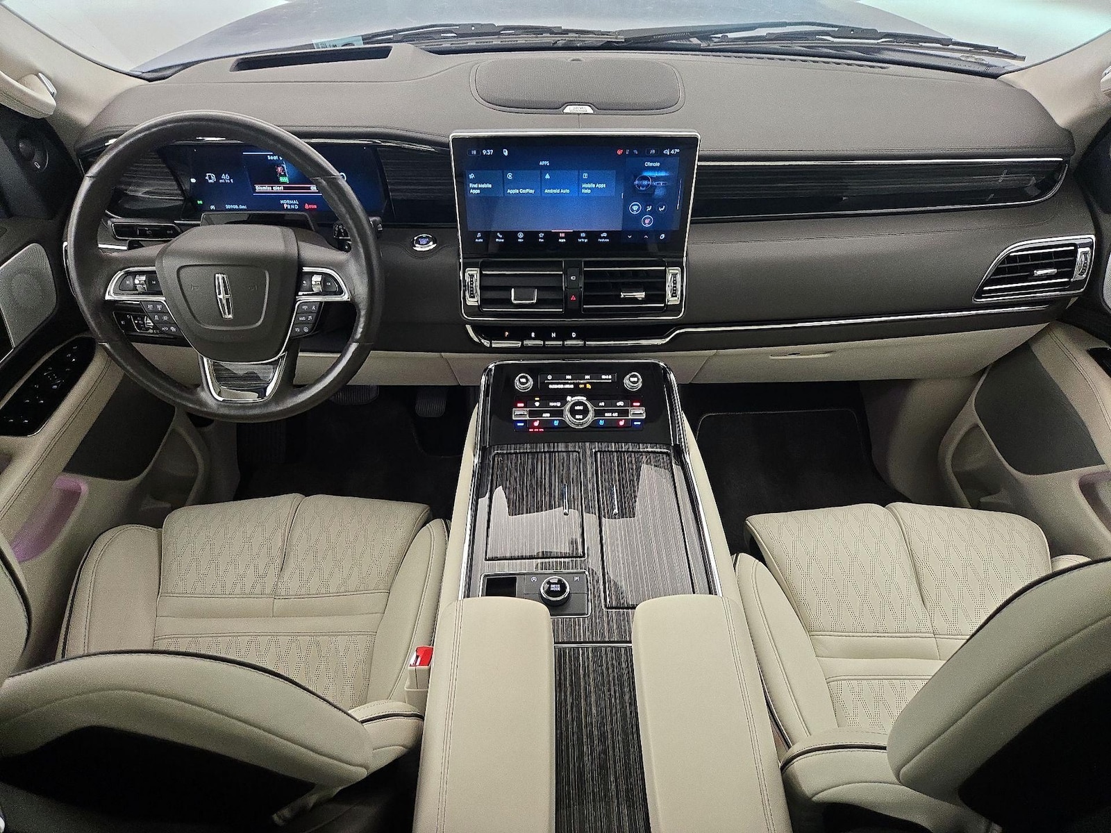 Apple CarPlay® & Android Auto™