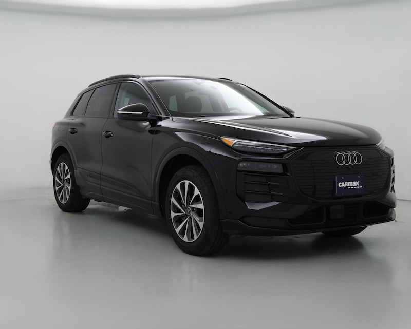 2025 Audi Q6 e-tron Premium Plus