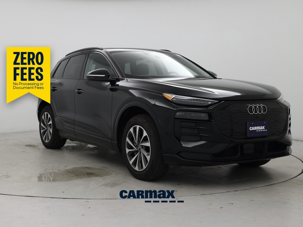2025 Audi Q6 e-tron quattro Premium Plus