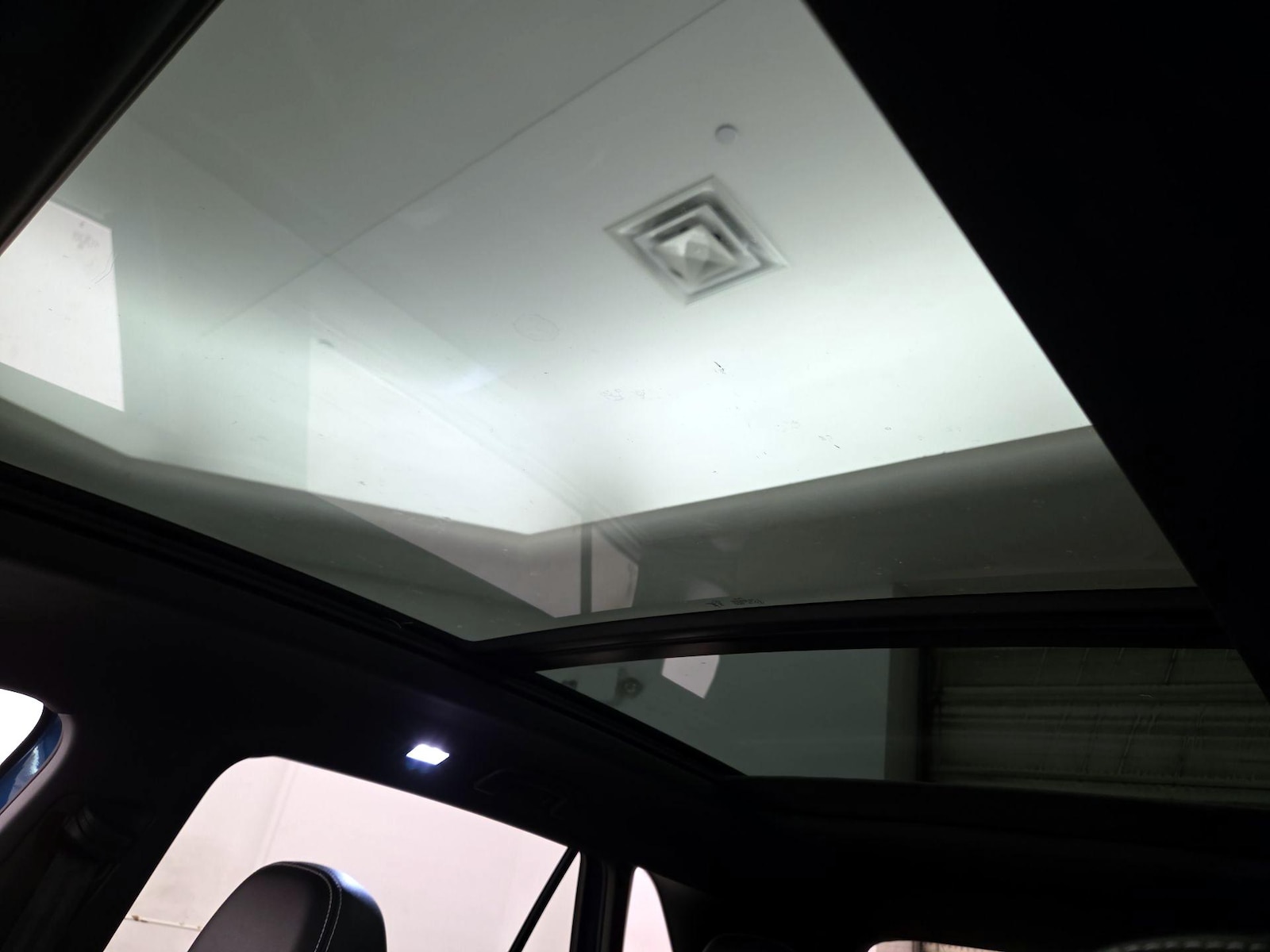 Panoramic Sunroof