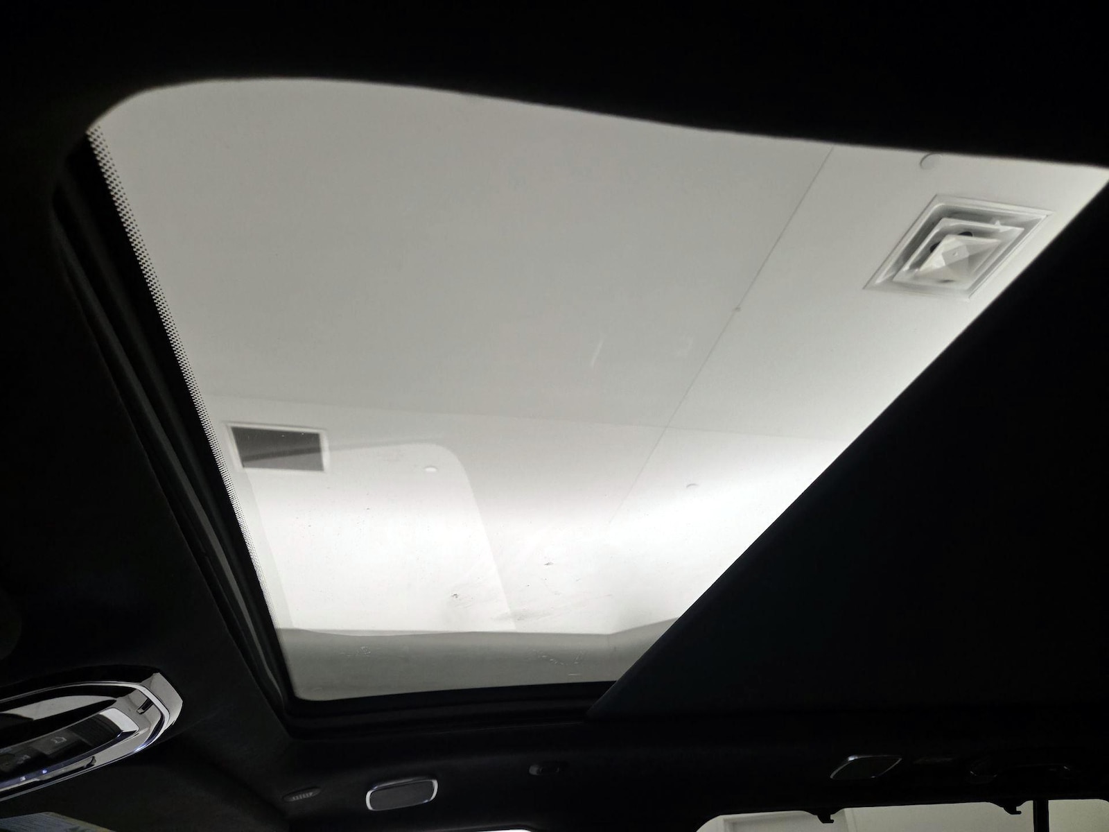 Panoramic Sunroof