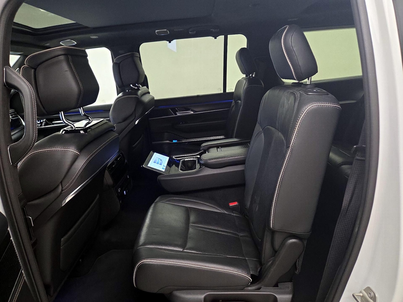 Rear Air Conditioning