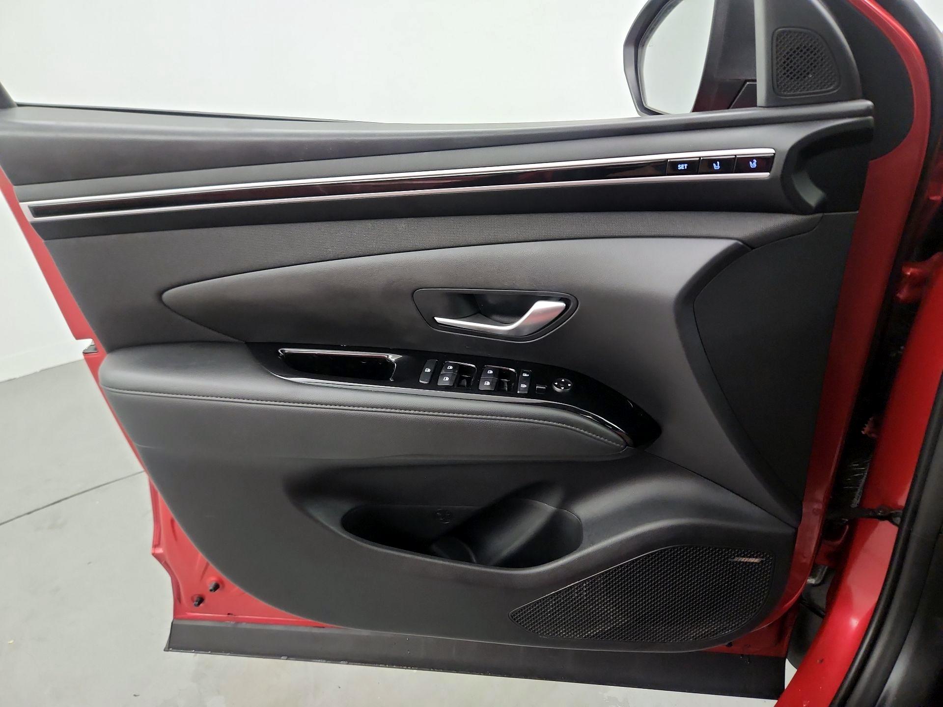 Thumbnail: 2023 Hyundai Tucson - 12