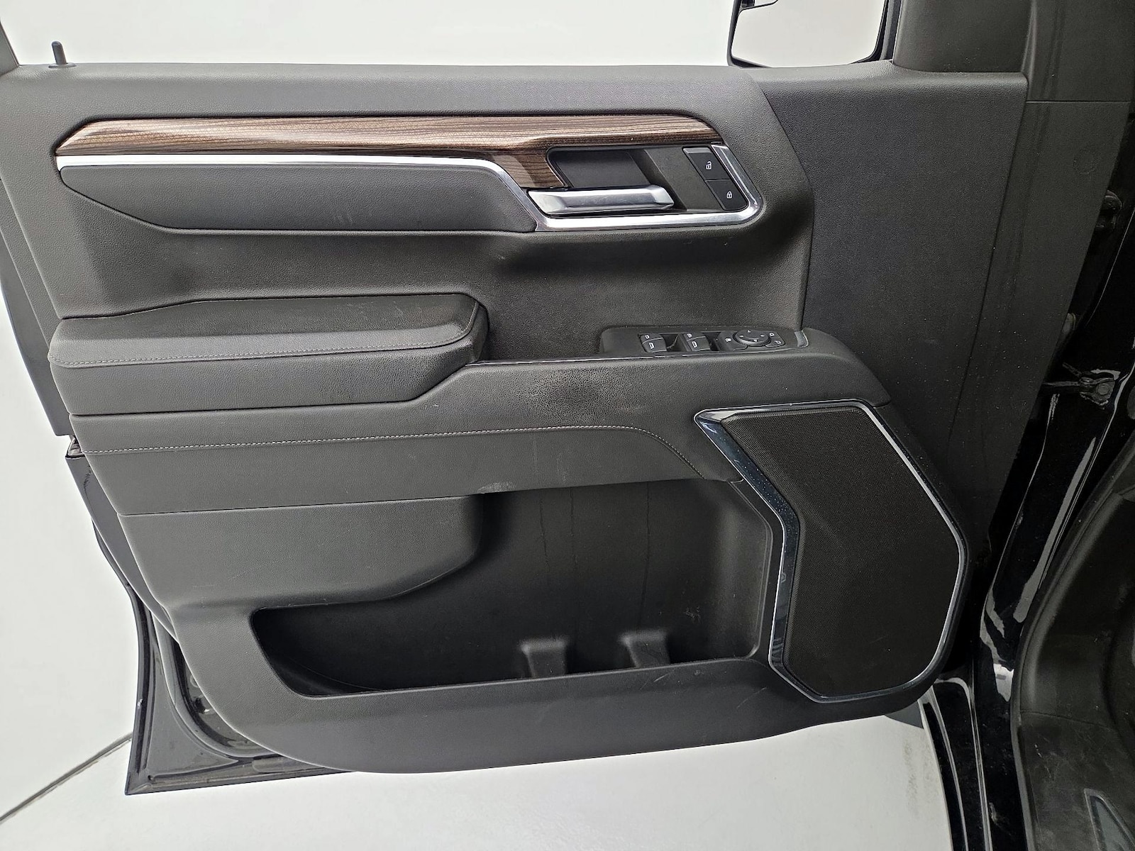 2023 Chevrolet Silverado 1500 LT - Photo 13