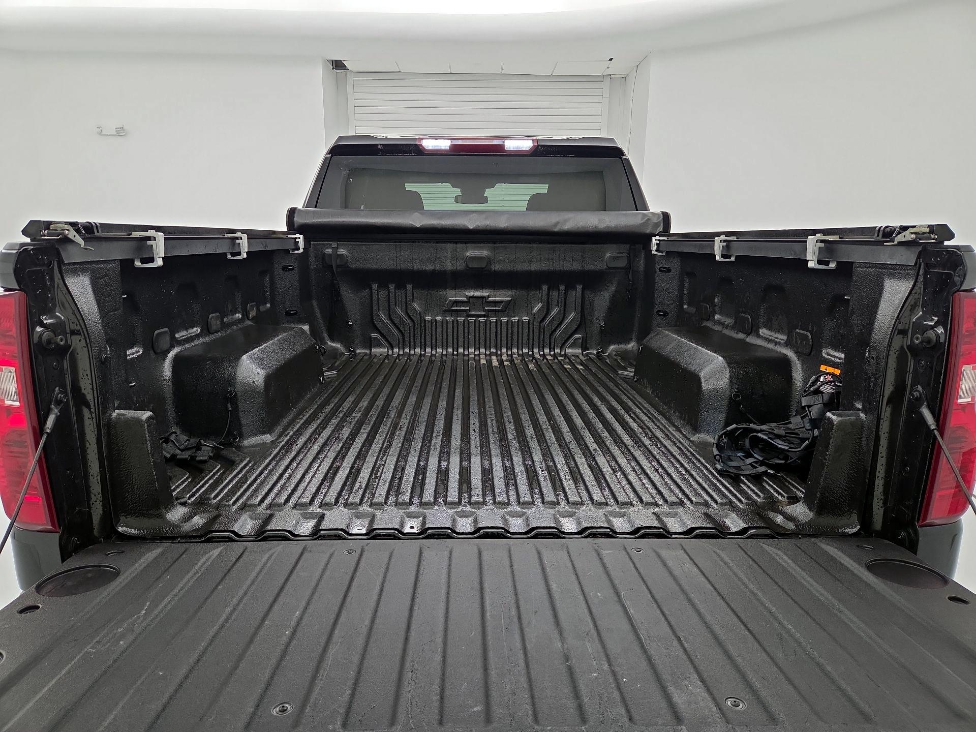 Thumbnail: 2023 Chevrolet Silverado 1500 - 20