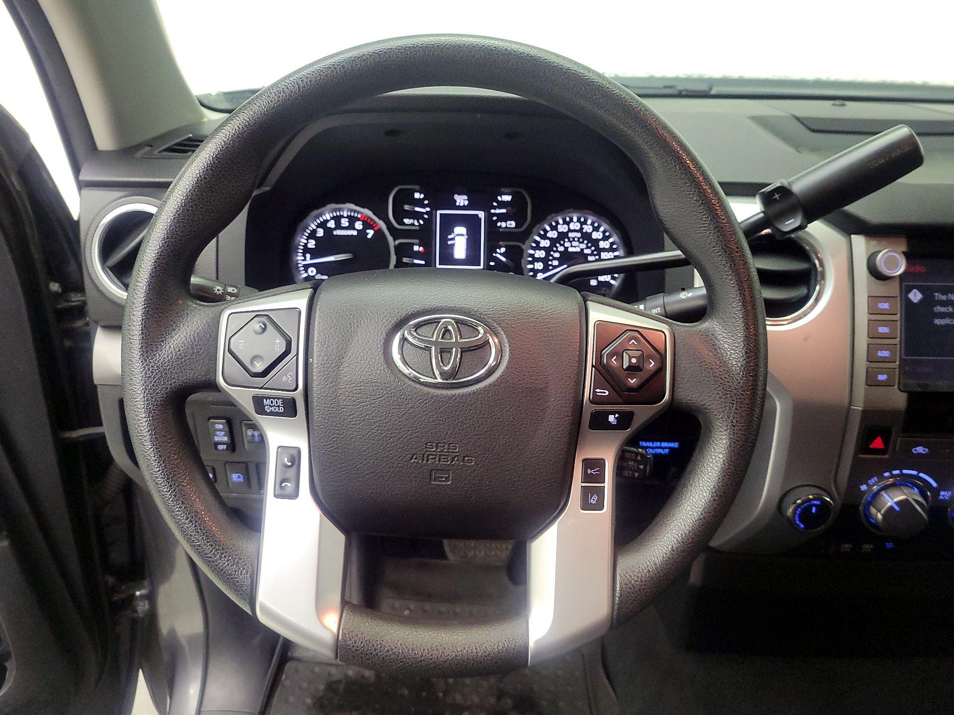 Thumbnail: 2021 Toyota Tundra - 10