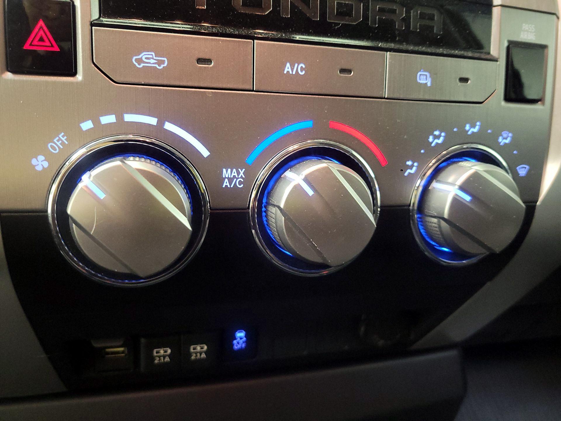Thumbnail: 2021 Toyota Tundra - 17