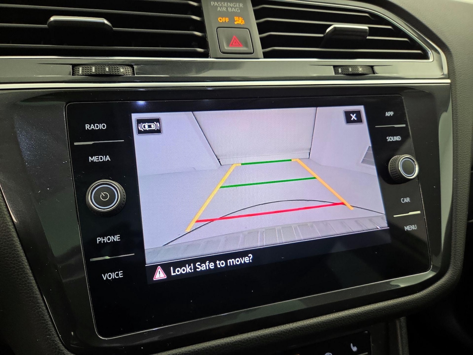 2023 Volkswagen Tiguan SE - Photo 15
