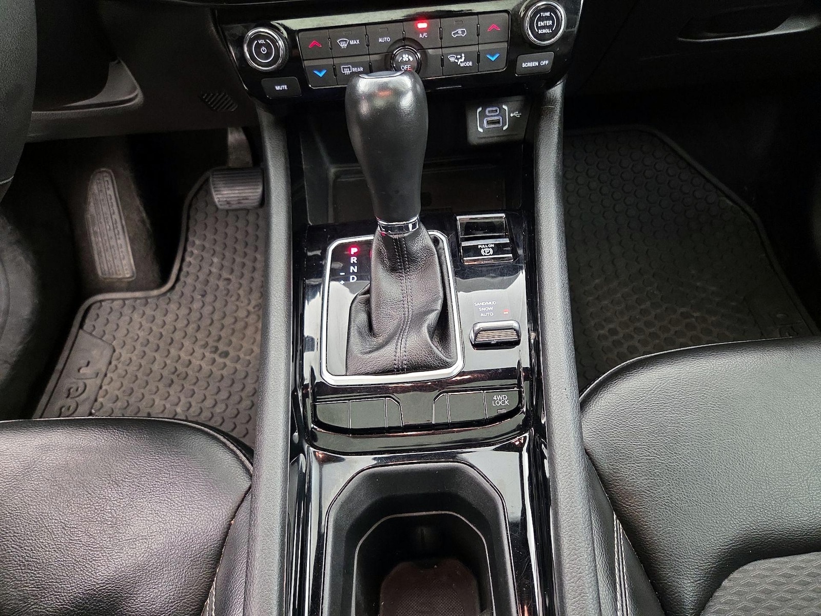 Photo 18