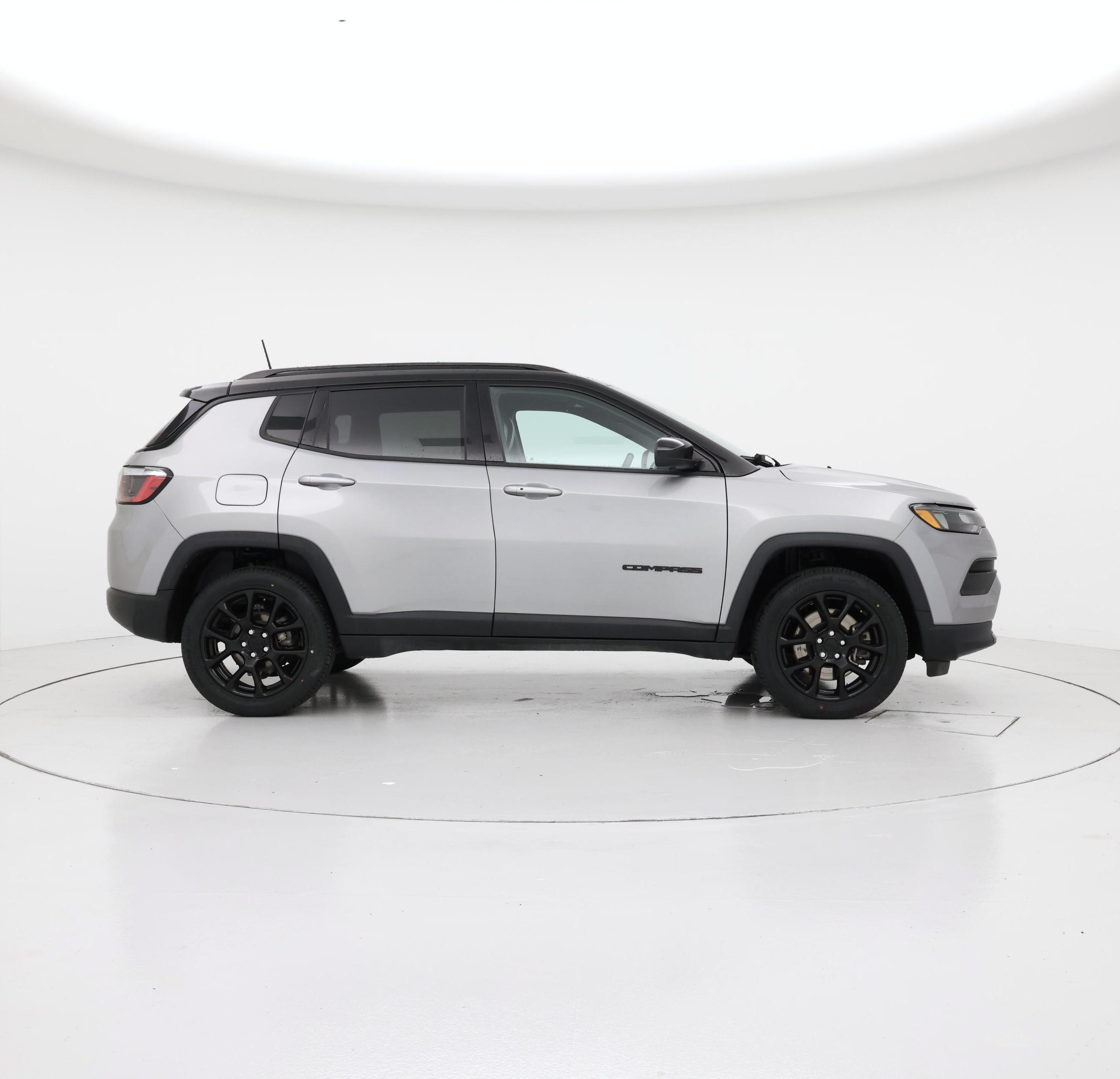 Thumbnail: 2023 Jeep Compass - 7