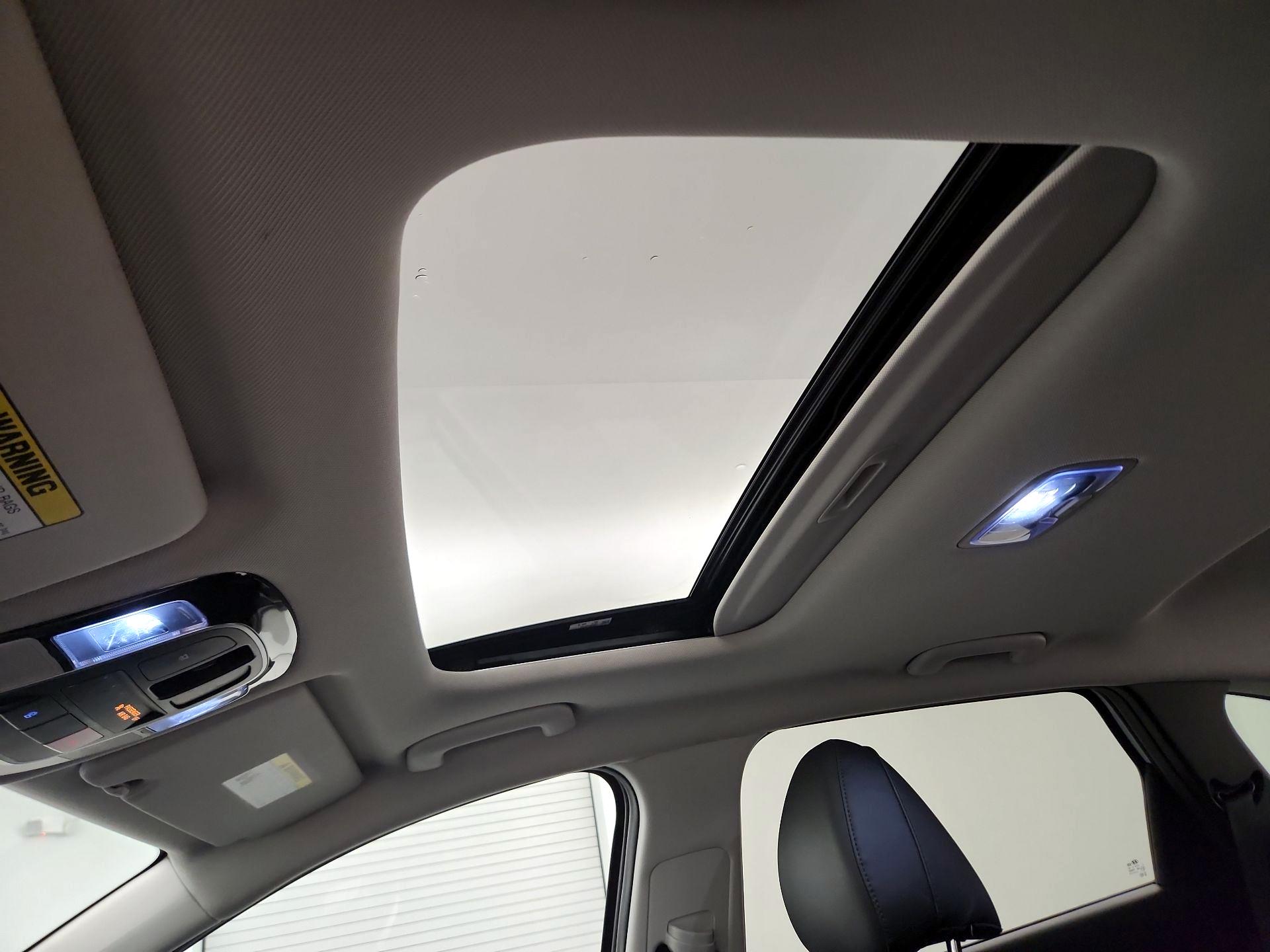 Thumbnail: 2024 Hyundai Tucson - 19