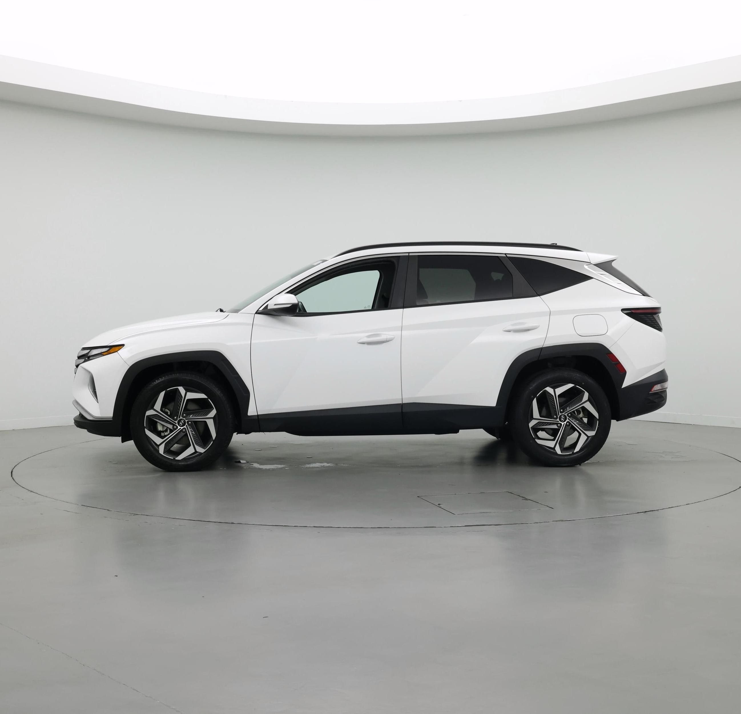 Thumbnail: 2024 Hyundai Tucson - 3