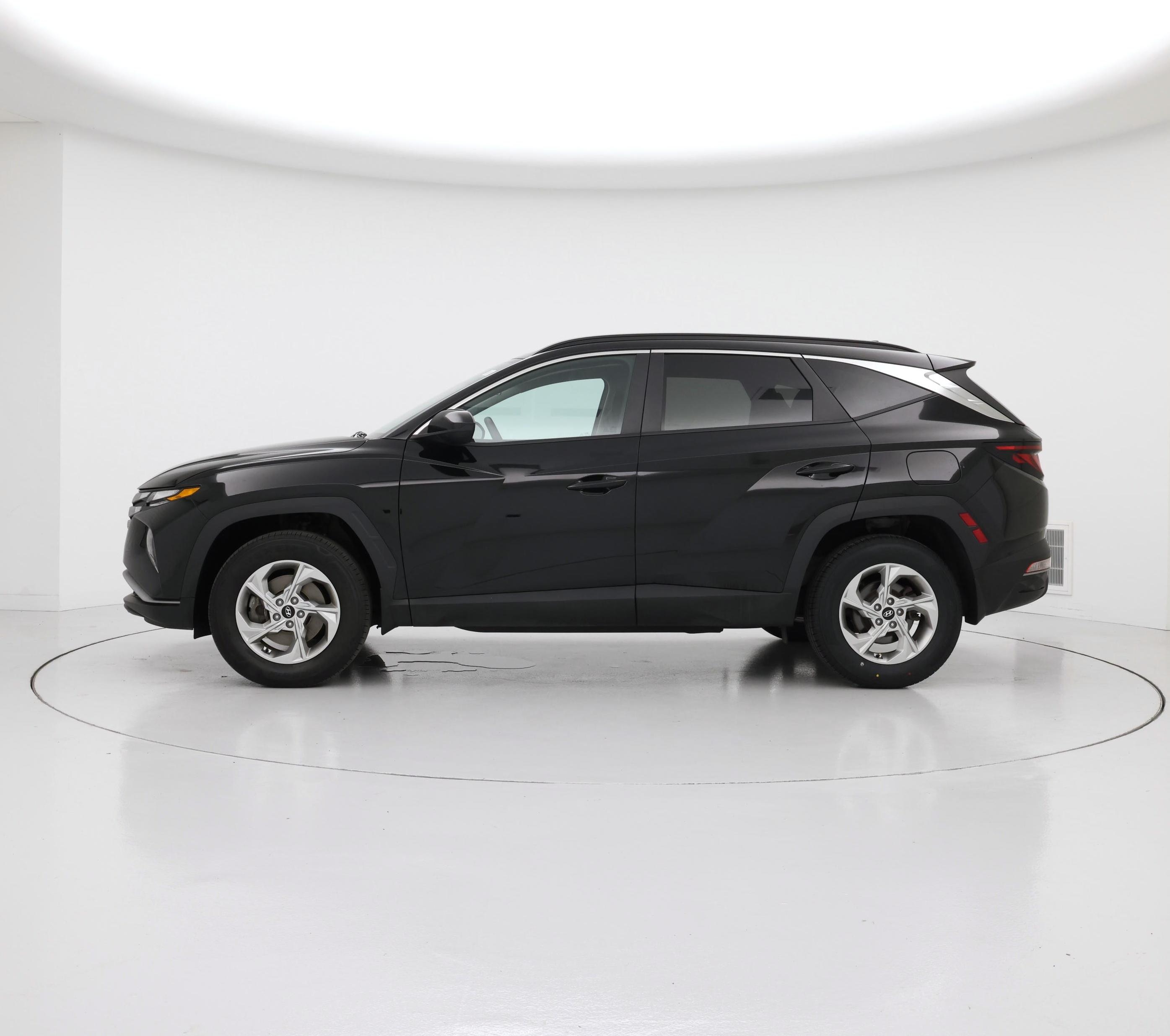Thumbnail: 2024 Hyundai Tucson - 3