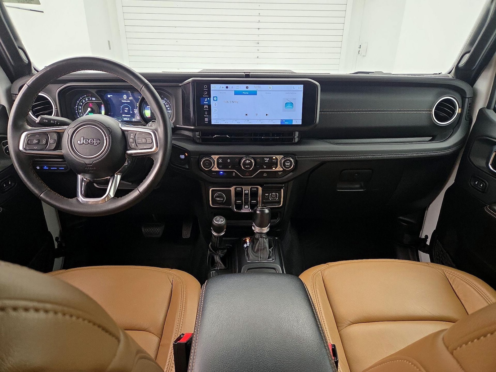 2024 Jeep Wrangler 4xe Sahara 4XE - Photo 10