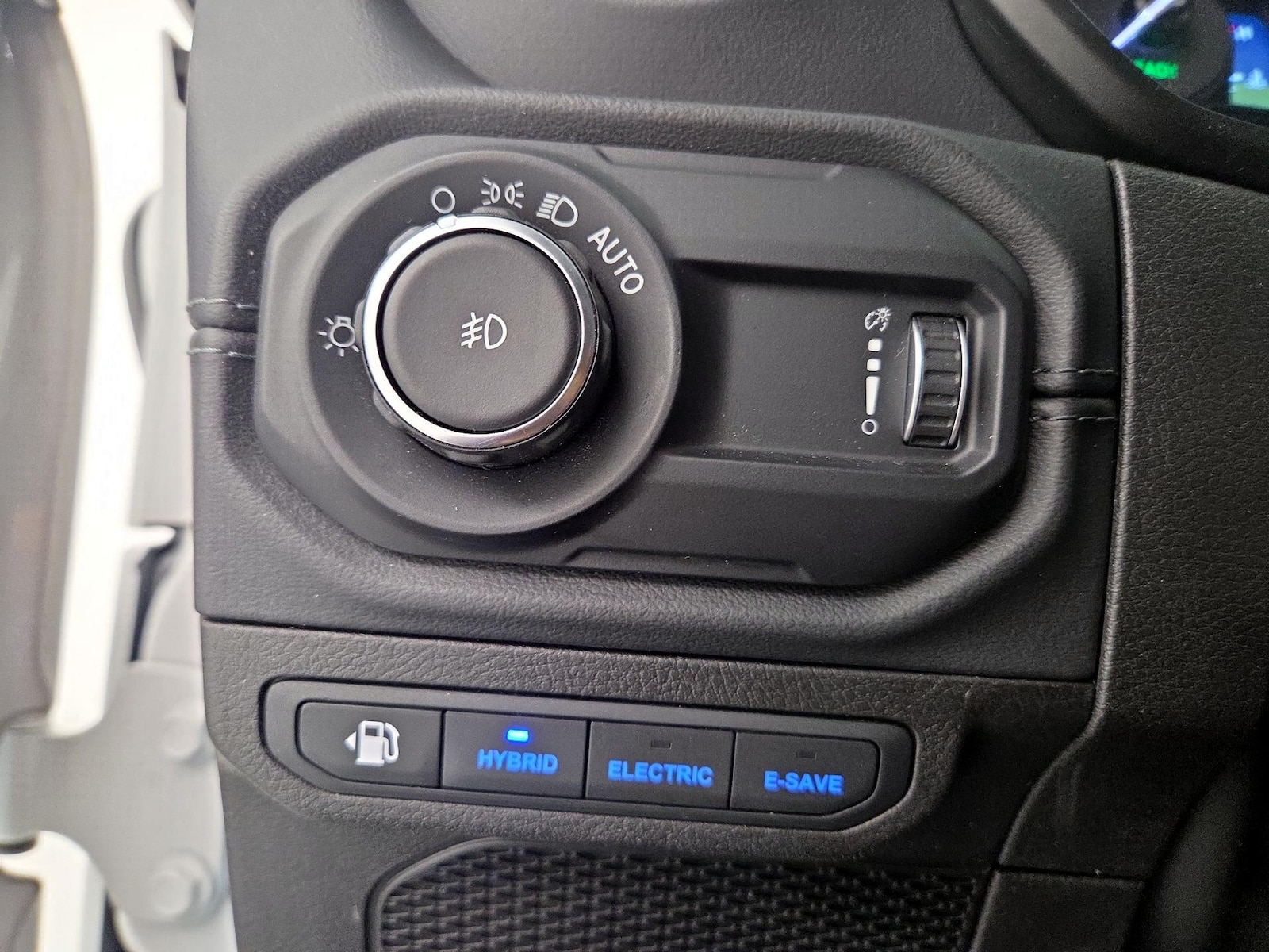 2024 Jeep Wrangler 4xe Sahara 4XE - Photo 14