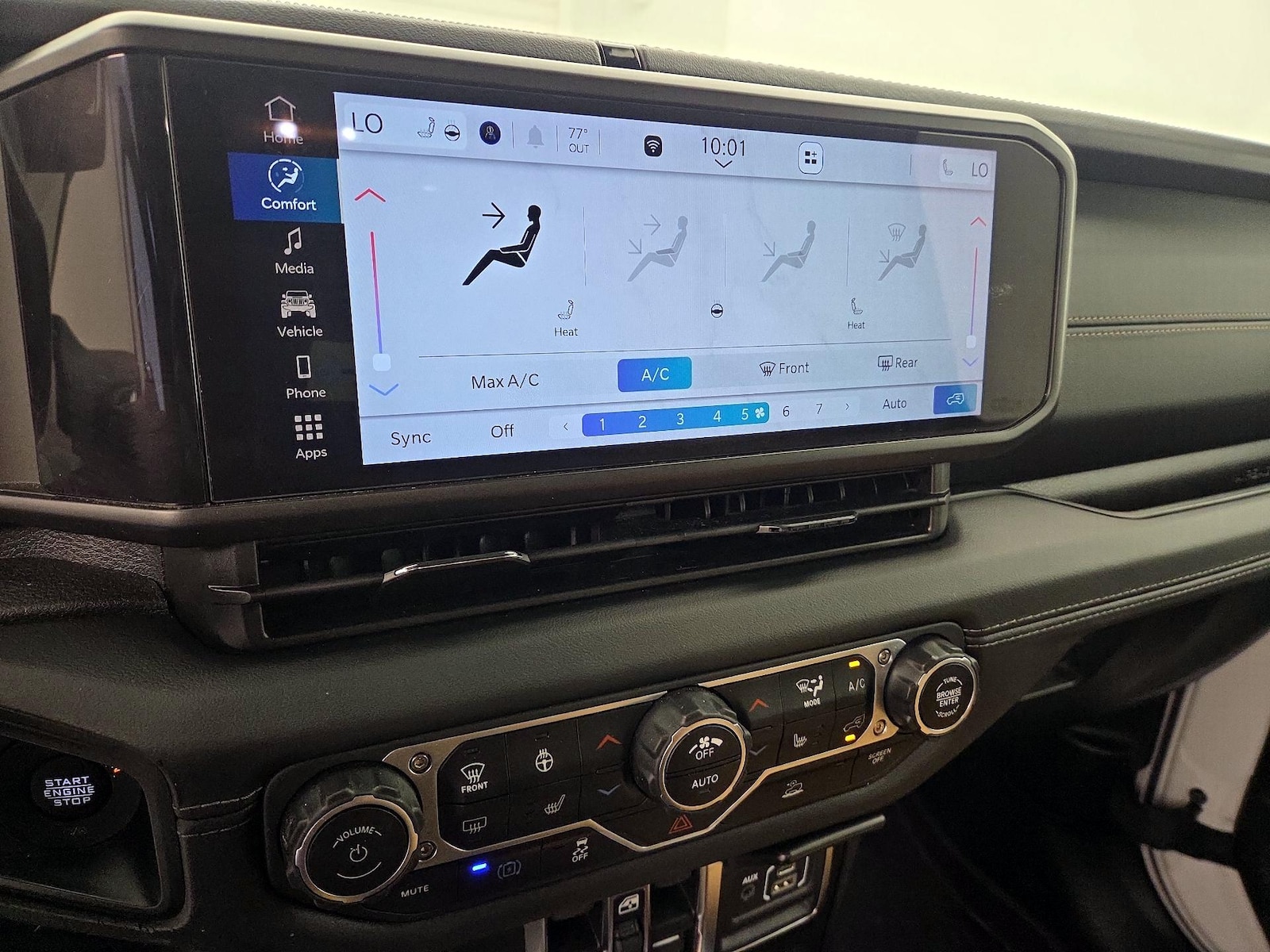2024 Jeep Wrangler 4xe Sahara 4XE - Photo 17