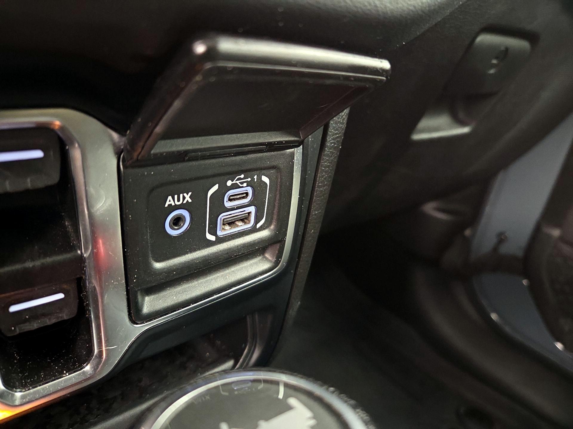 Thumbnail: 2024 Jeep Wrangler - 18