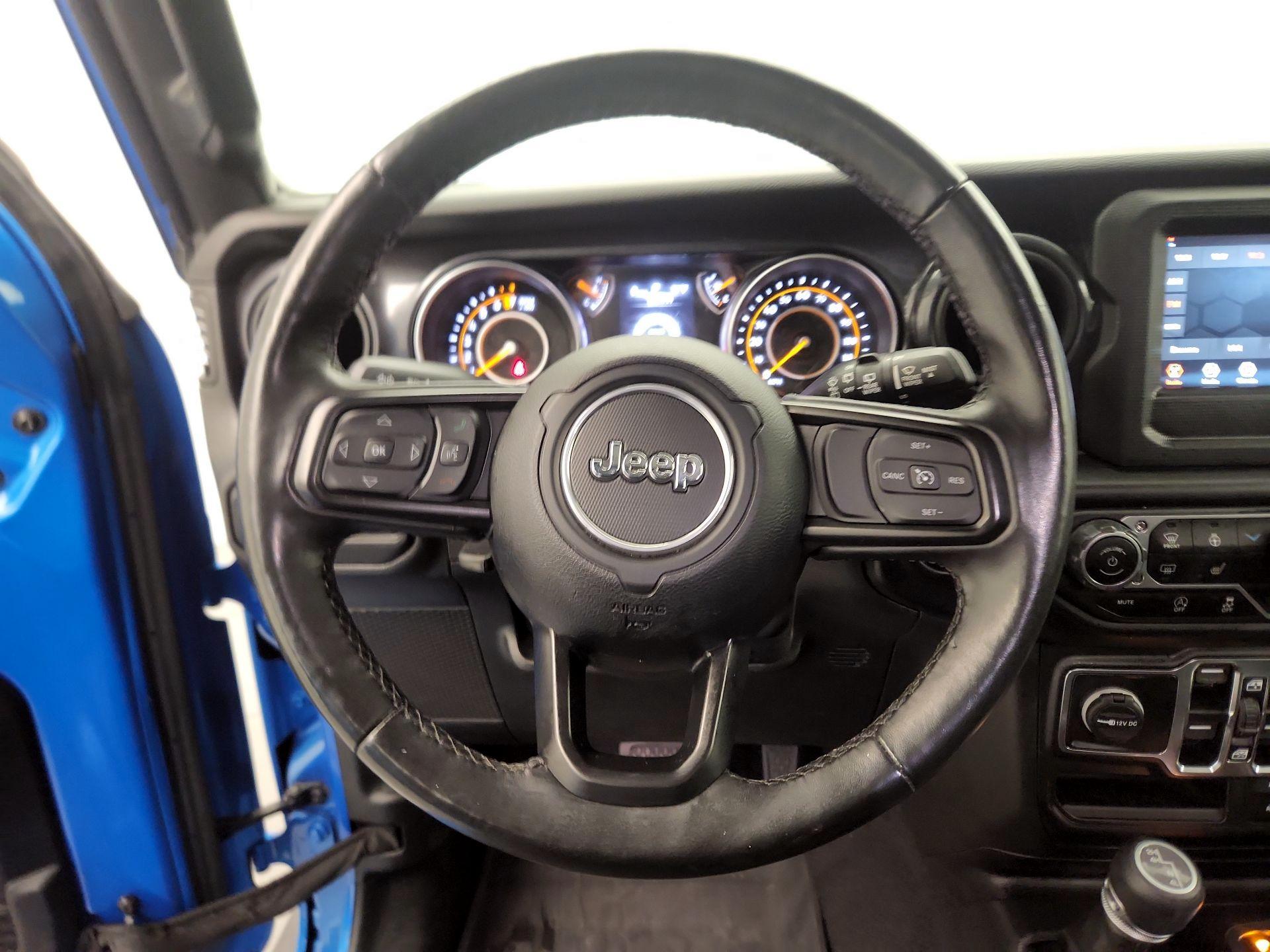 Thumbnail: 2022 Jeep Wrangler - 10