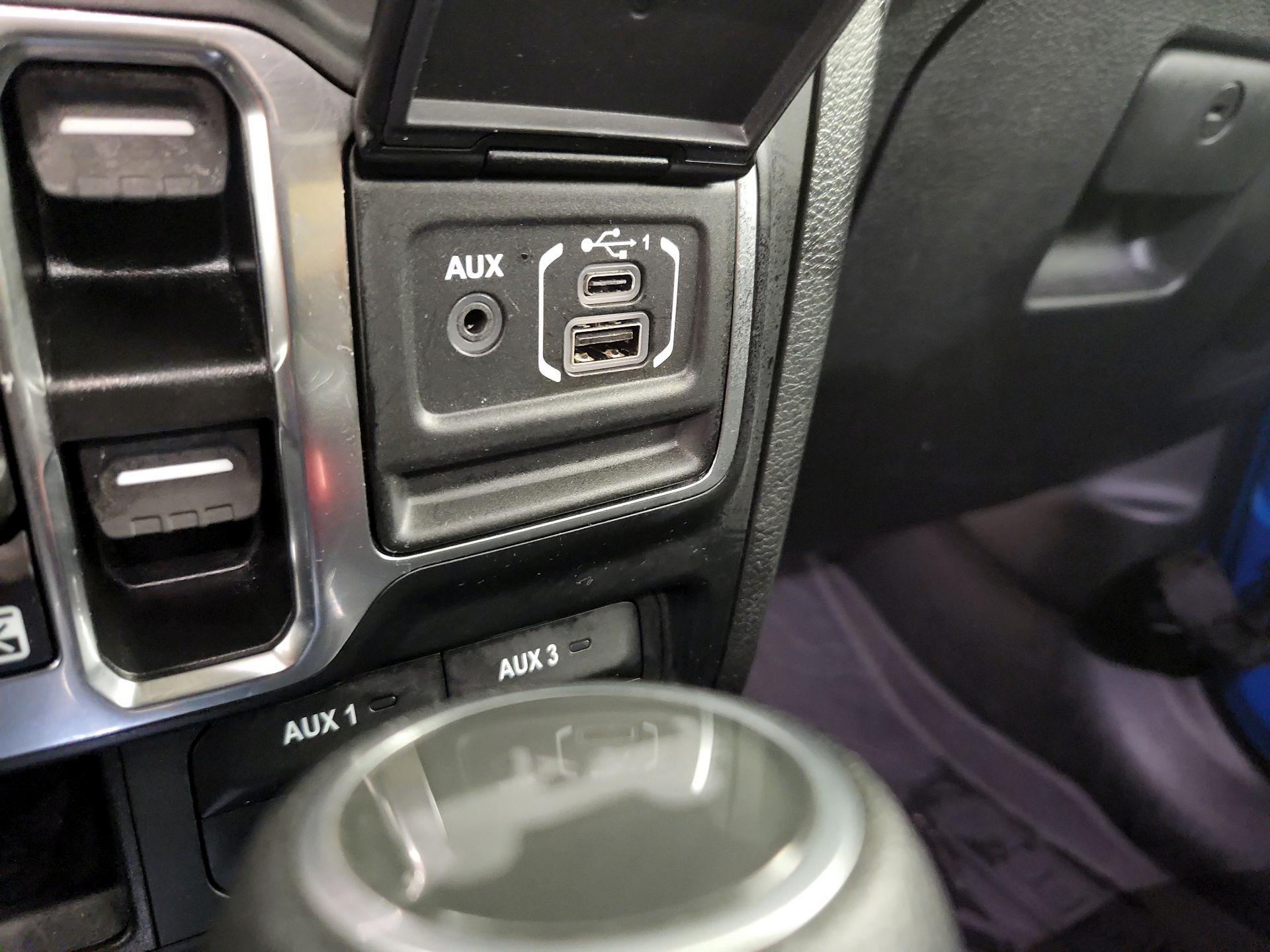 Thumbnail: 2022 Jeep Wrangler - 18