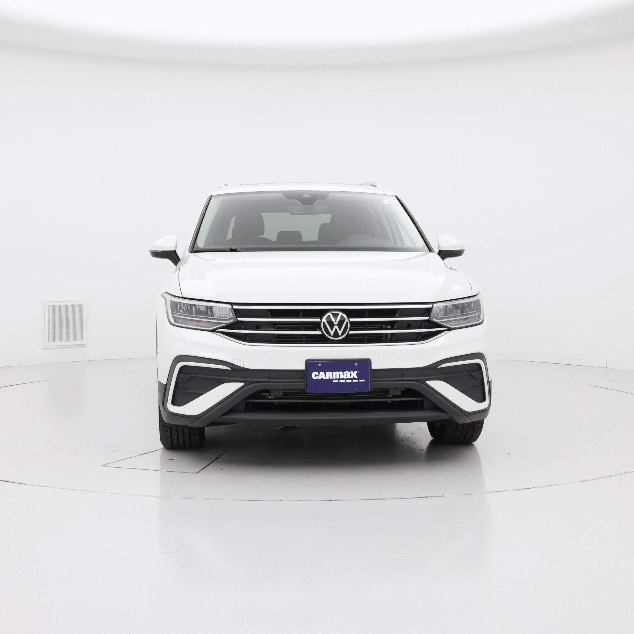 Thumbnail: 2022 Volkswagen Tiguan - 5