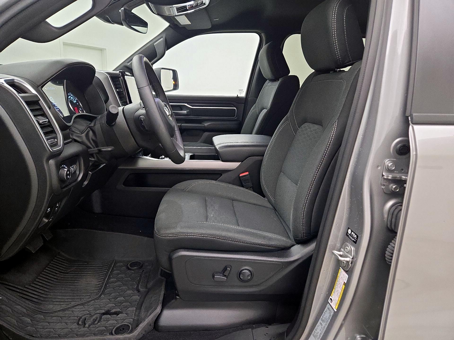 Thumbnail: 2025 RAM 1500 - 11