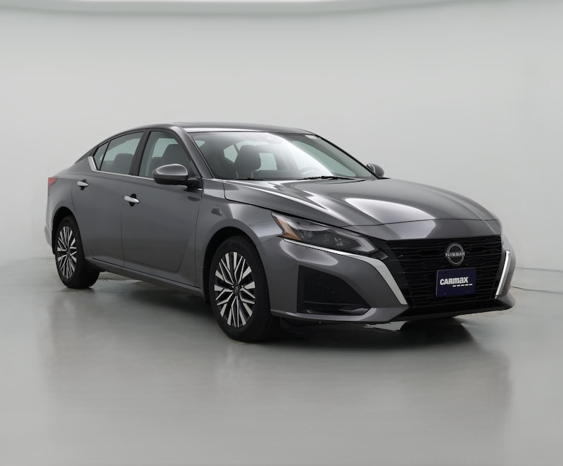 2023 Nissan Altima SV