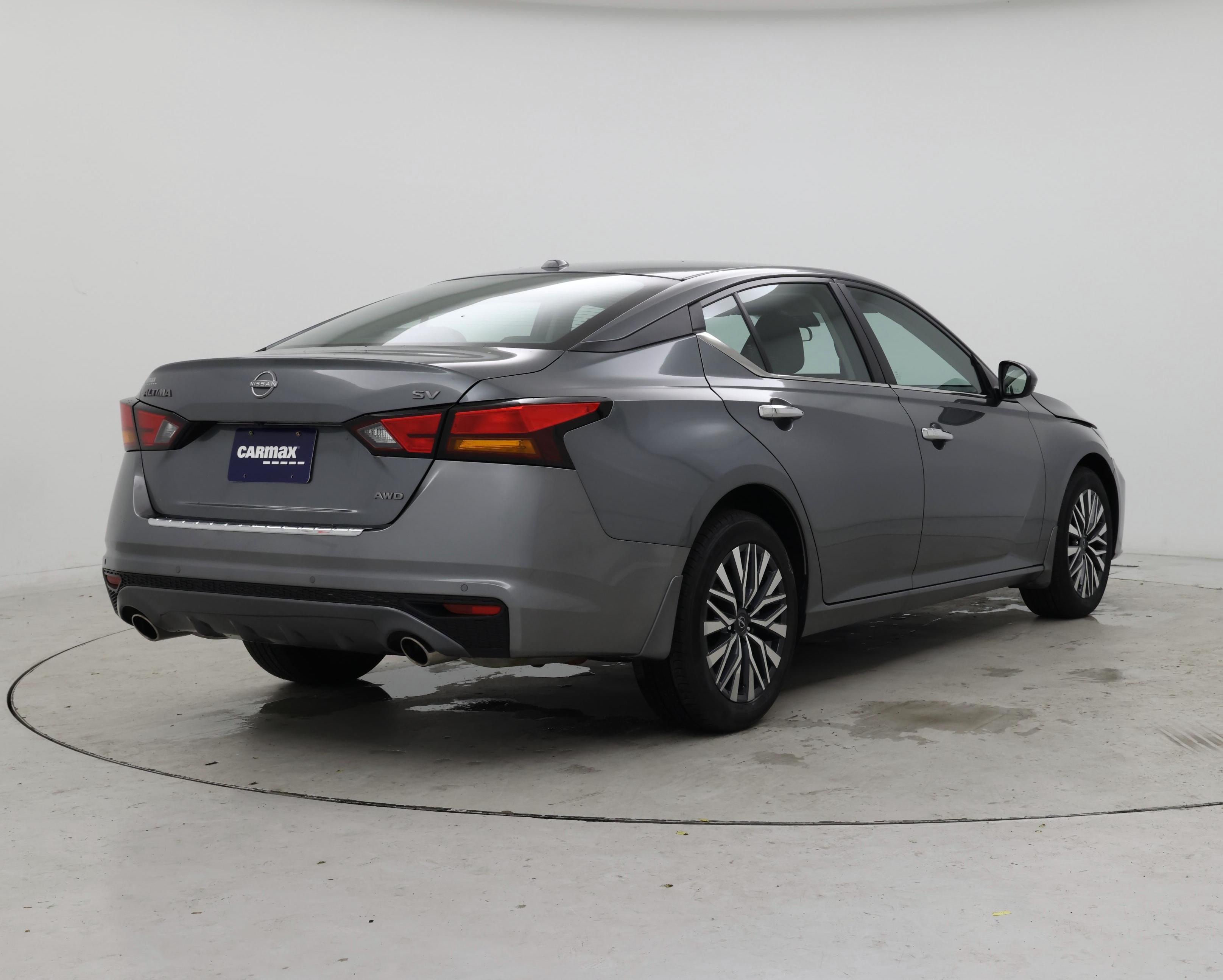 Thumbnail: 2023 Nissan Altima - 8
