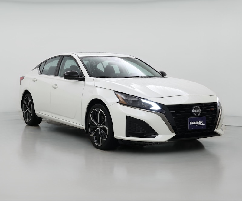 2024 Nissan Altima SR