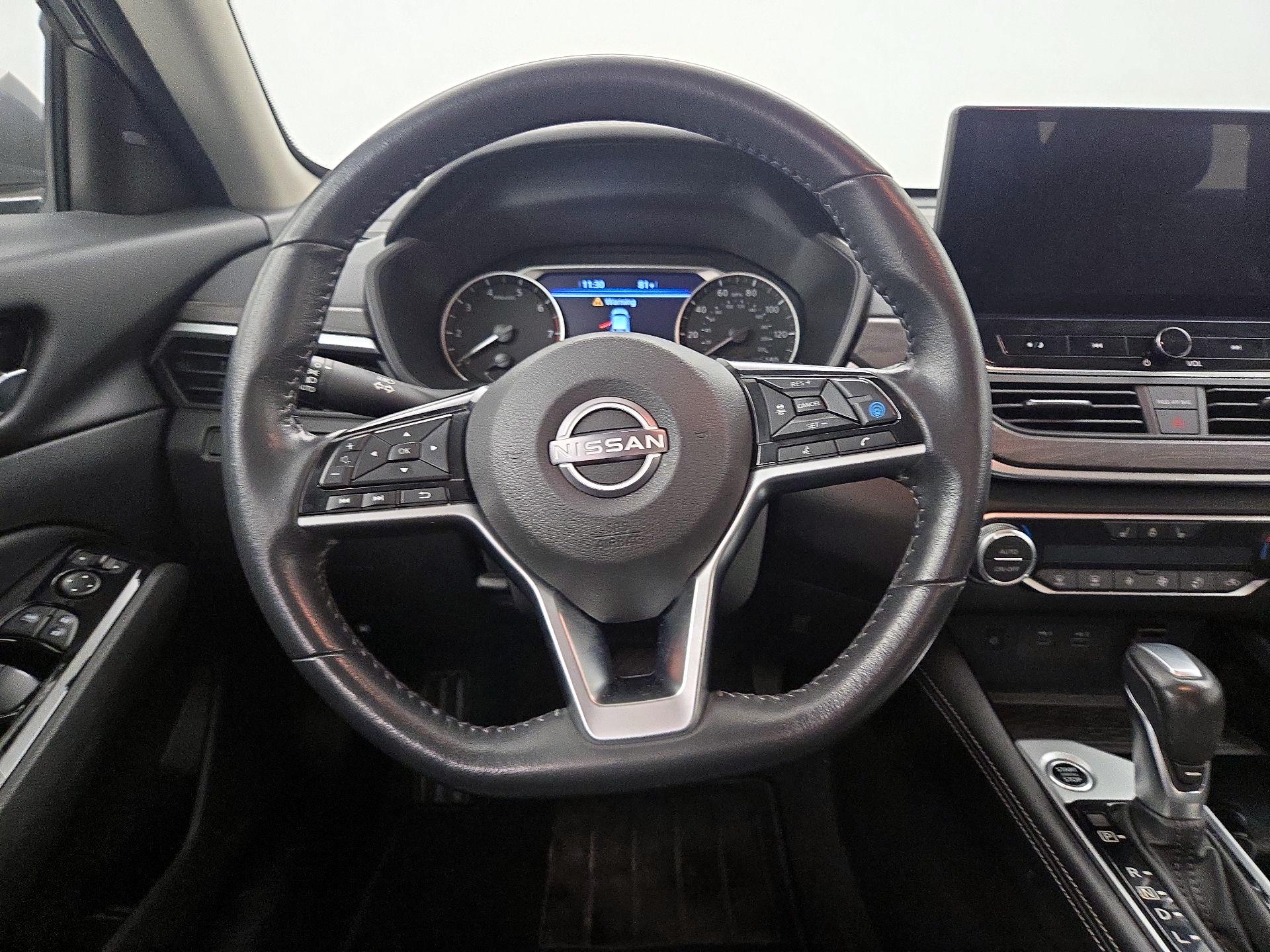 Thumbnail: 2024 Nissan Altima - 10