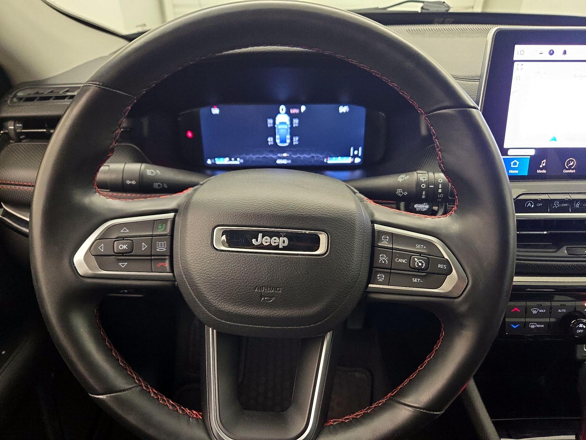 Thumbnail: 2022 Jeep Compass - 10