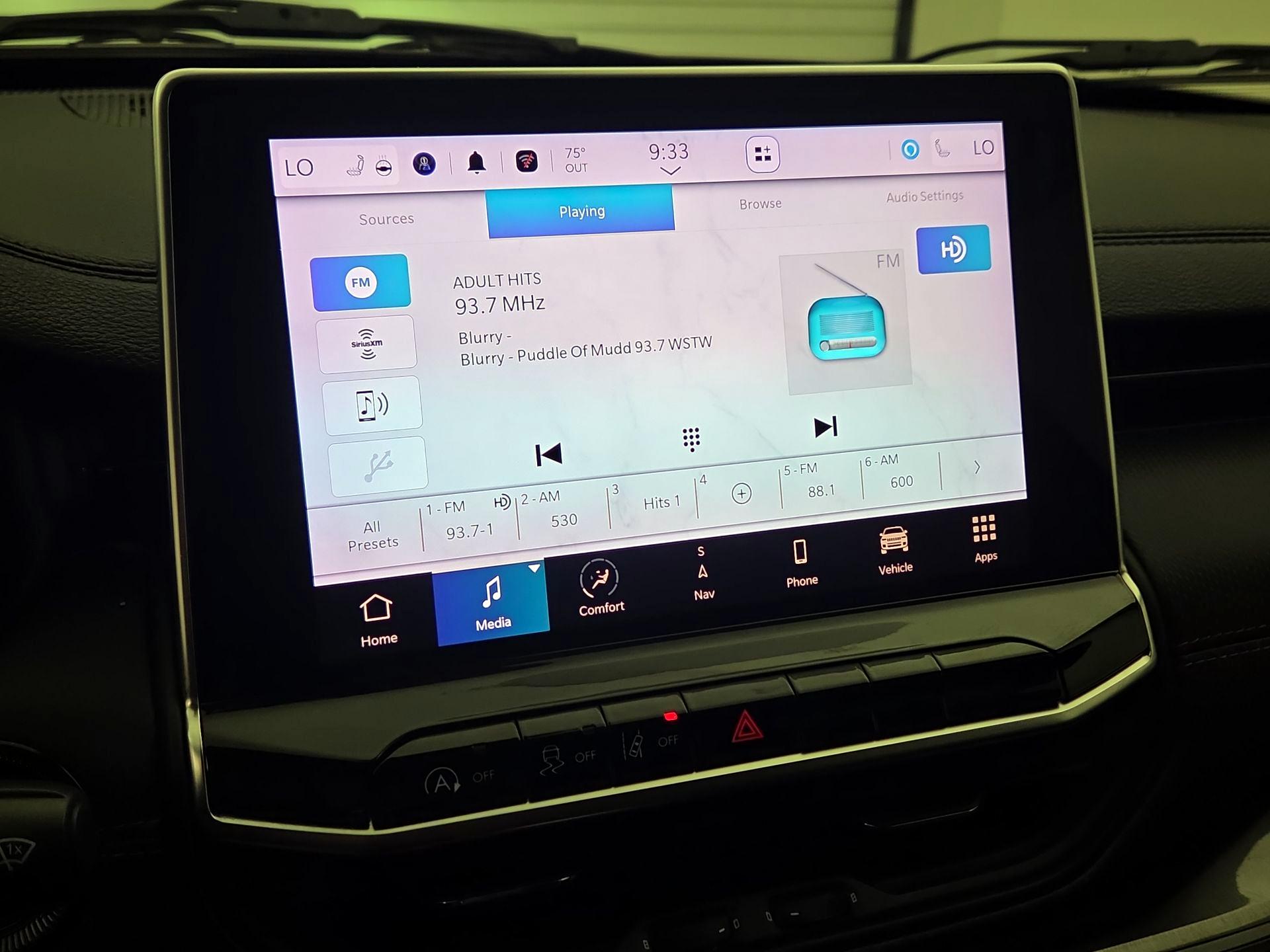 Thumbnail: 2022 Jeep Compass - 15