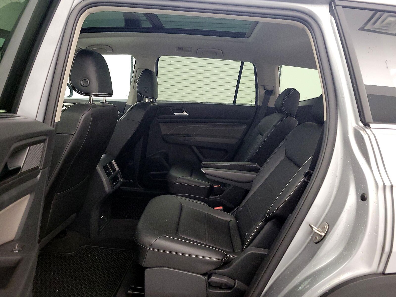 Rear Air Conditioning