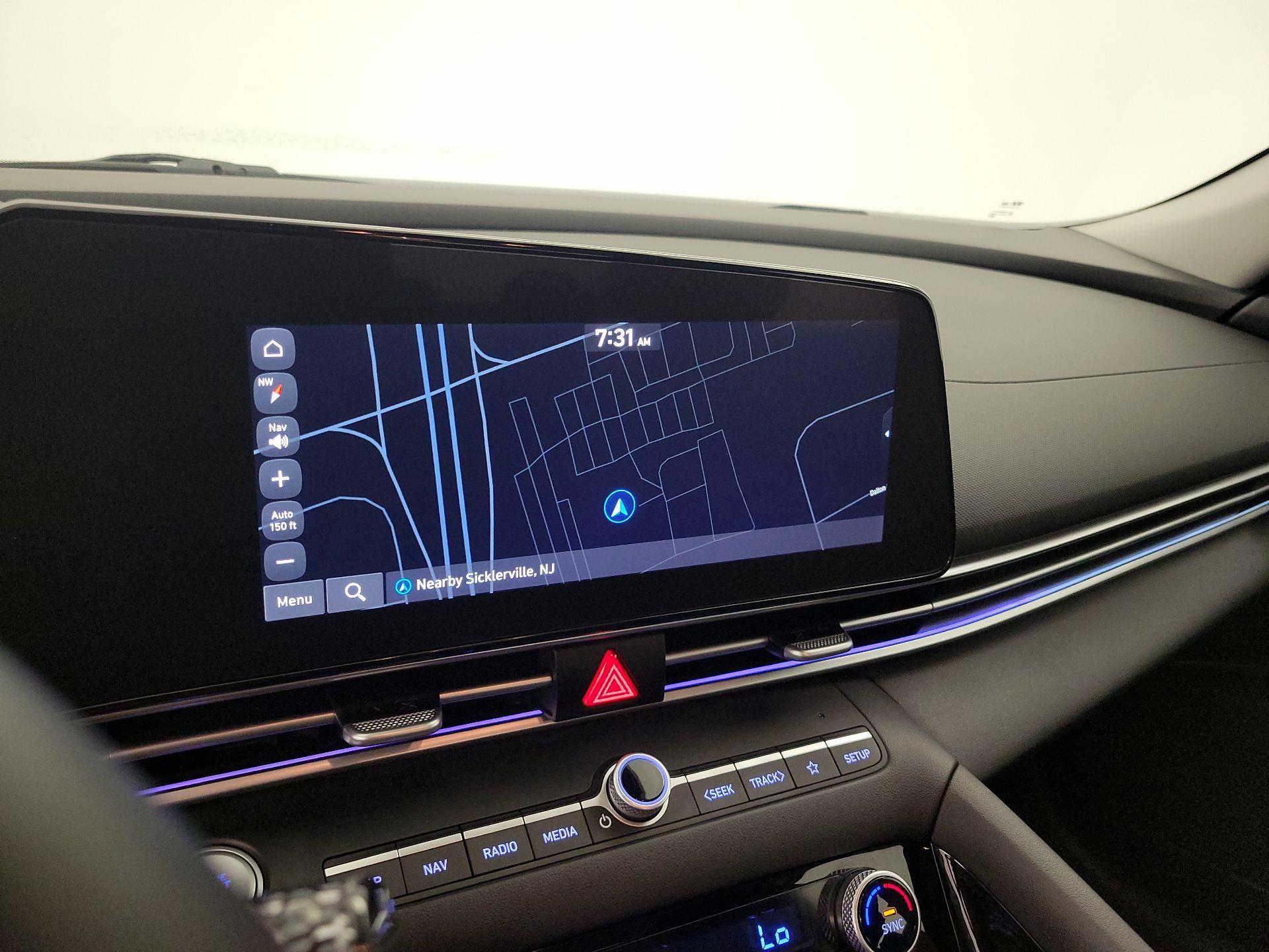 Thumbnail: 2024 Hyundai Elantra - 14