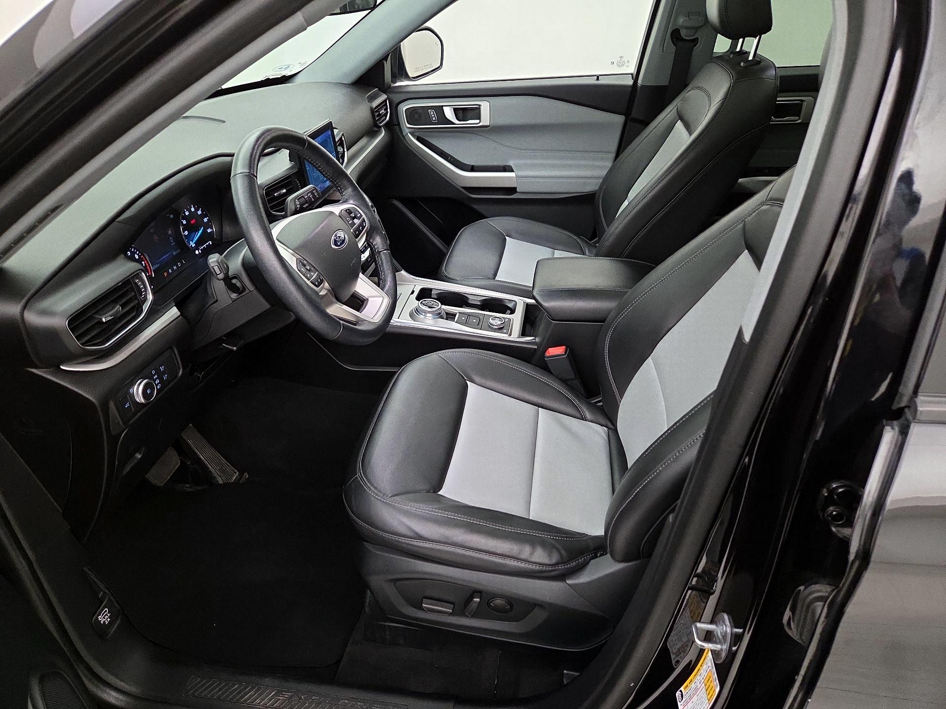 Thumbnail: 2022 Ford Explorer - 11