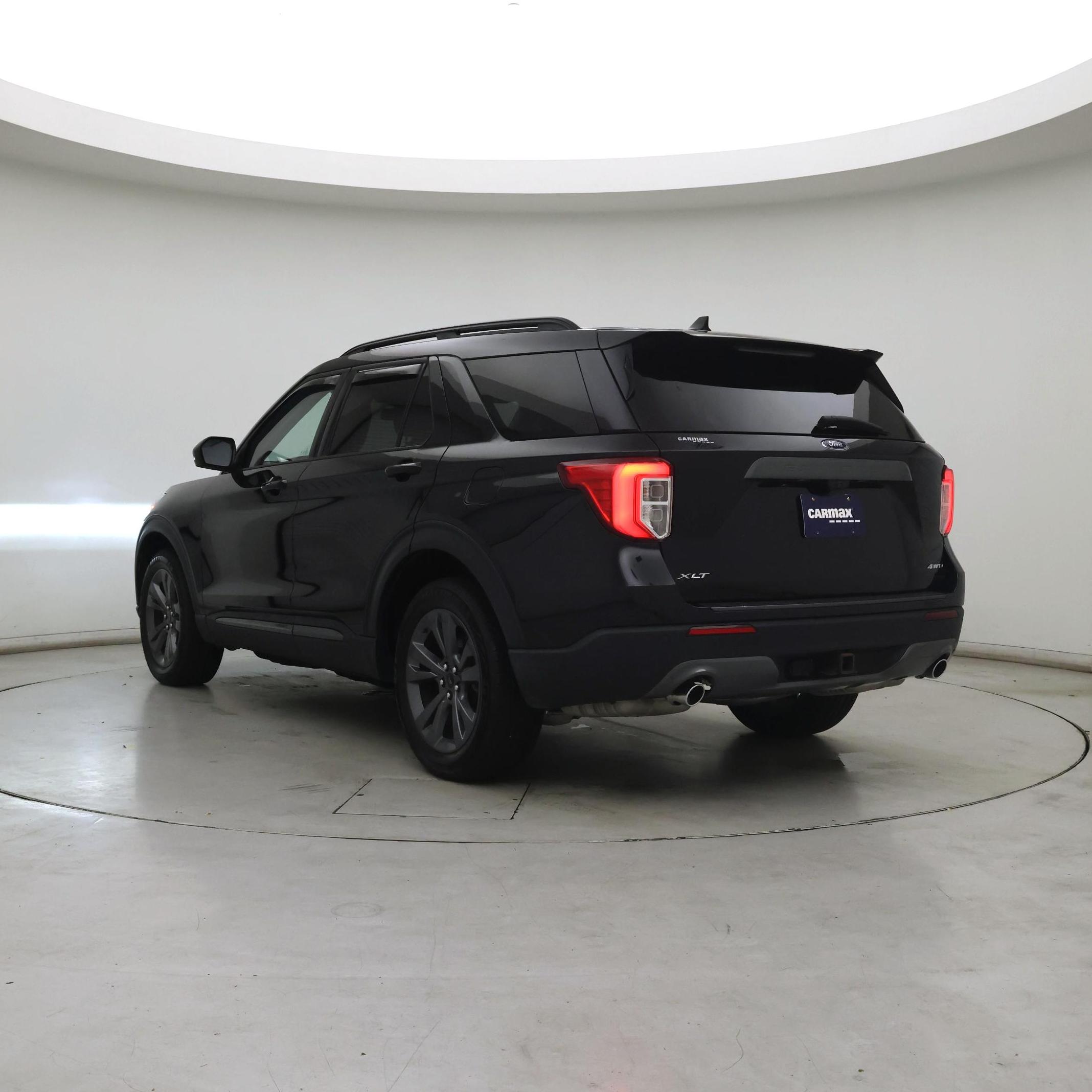 Thumbnail: 2022 Ford Explorer - 2