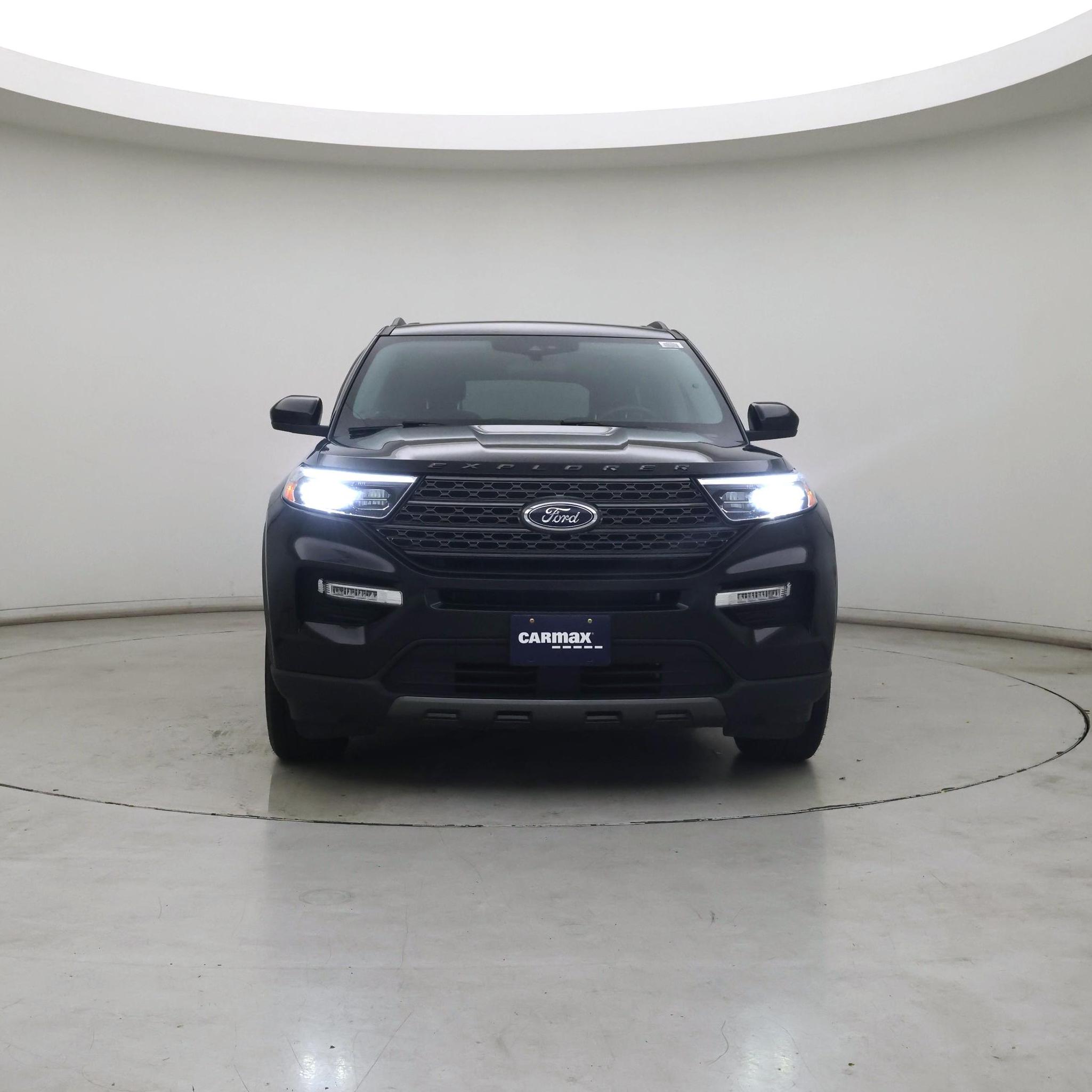 Thumbnail: 2022 Ford Explorer - 5