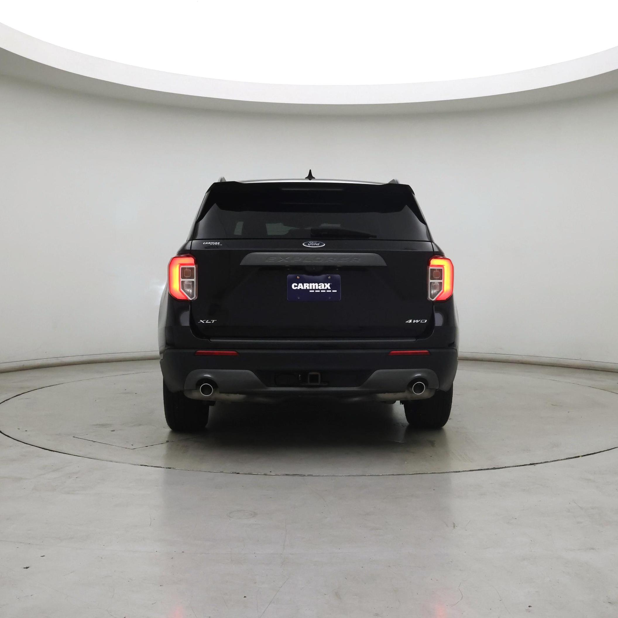 Thumbnail: 2022 Ford Explorer - 6