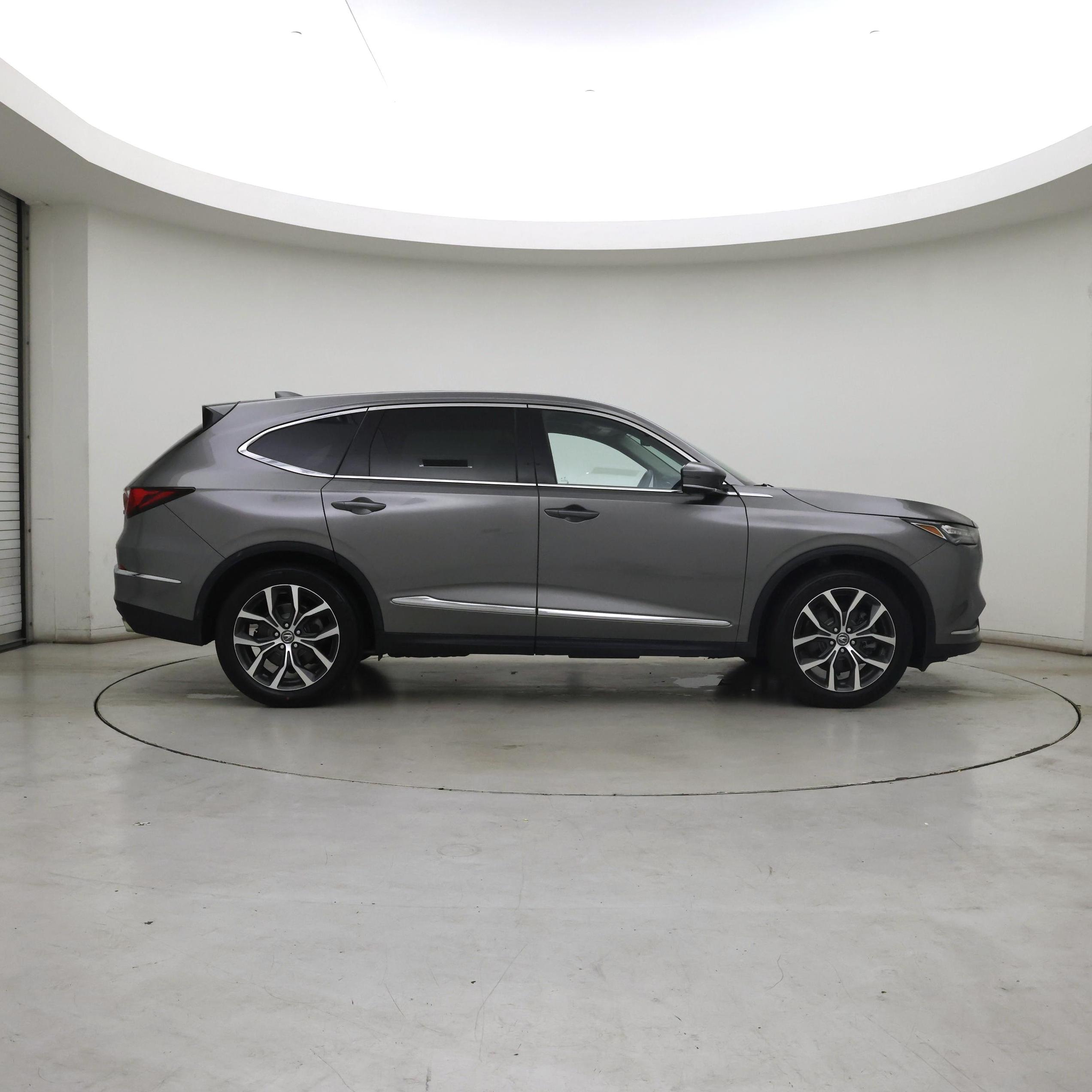 Thumbnail: 2023 Acura MDX - 7