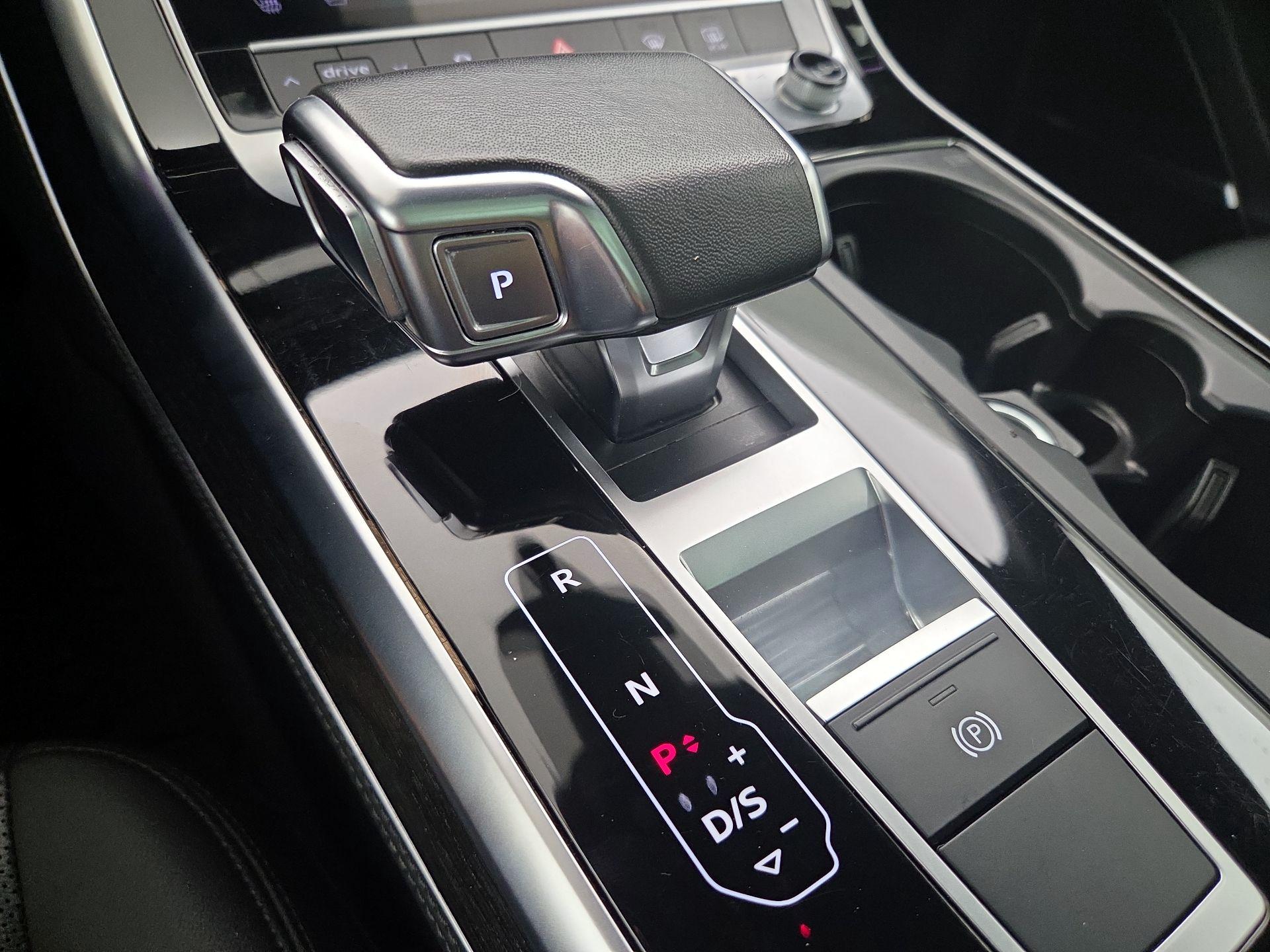 Thumbnail: 2023 Audi Q7 - 18