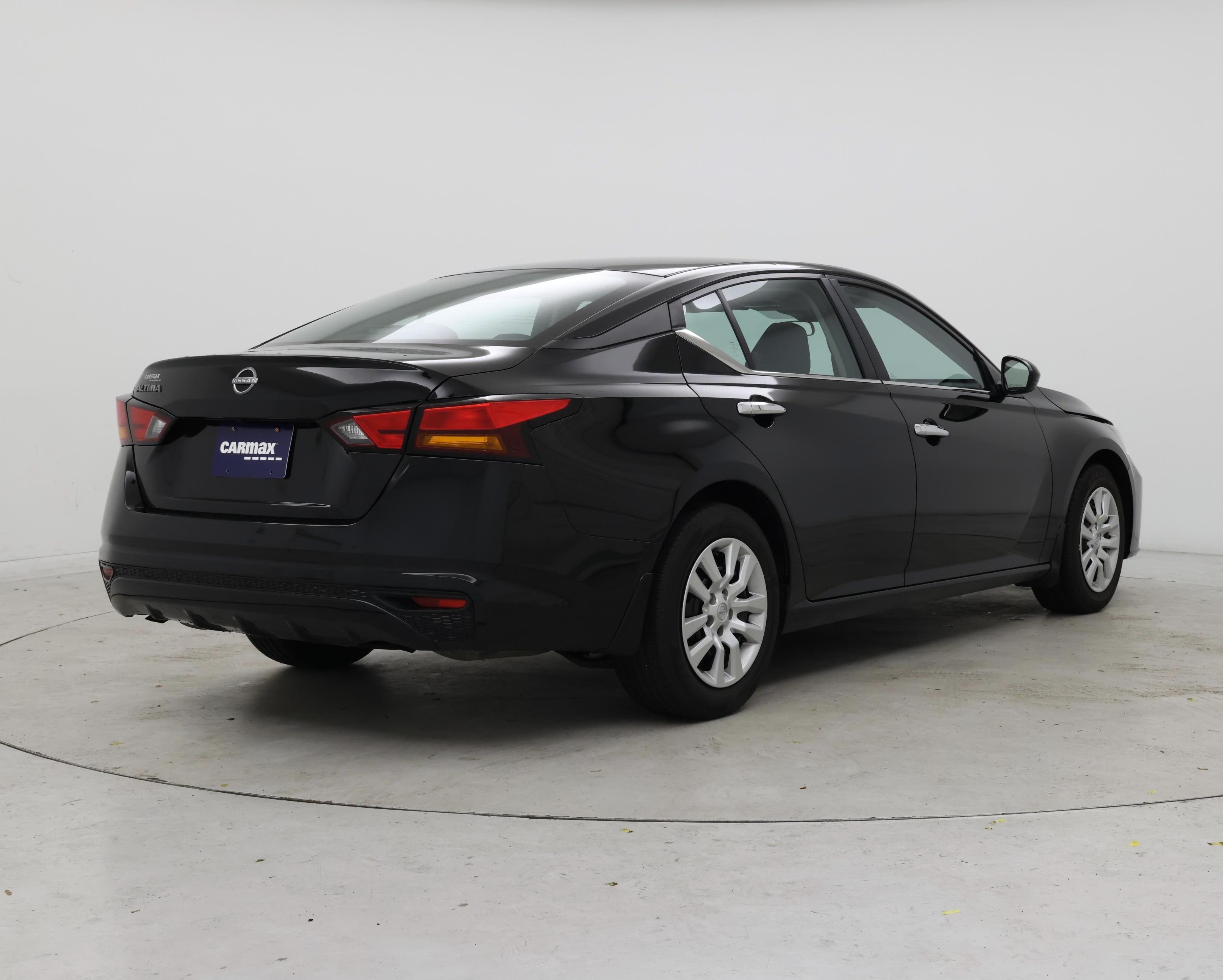 Thumbnail: 2023 Nissan Altima - 8